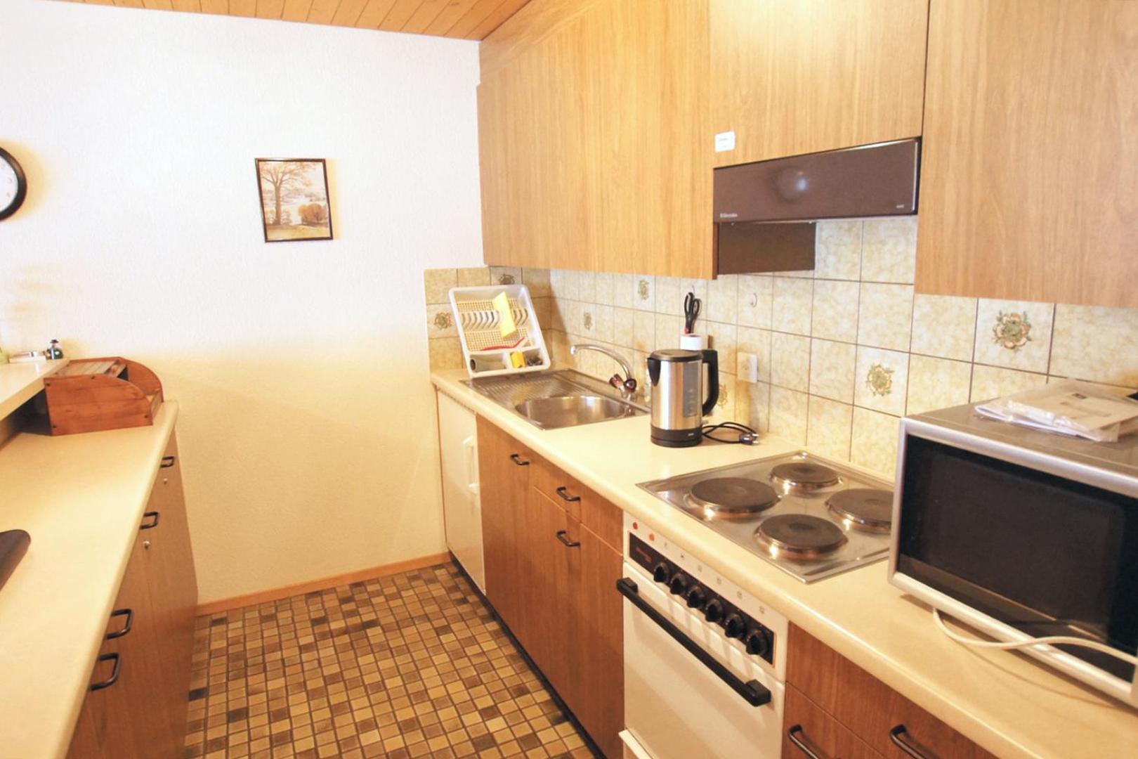 Apartment with Mountain View photo 2
