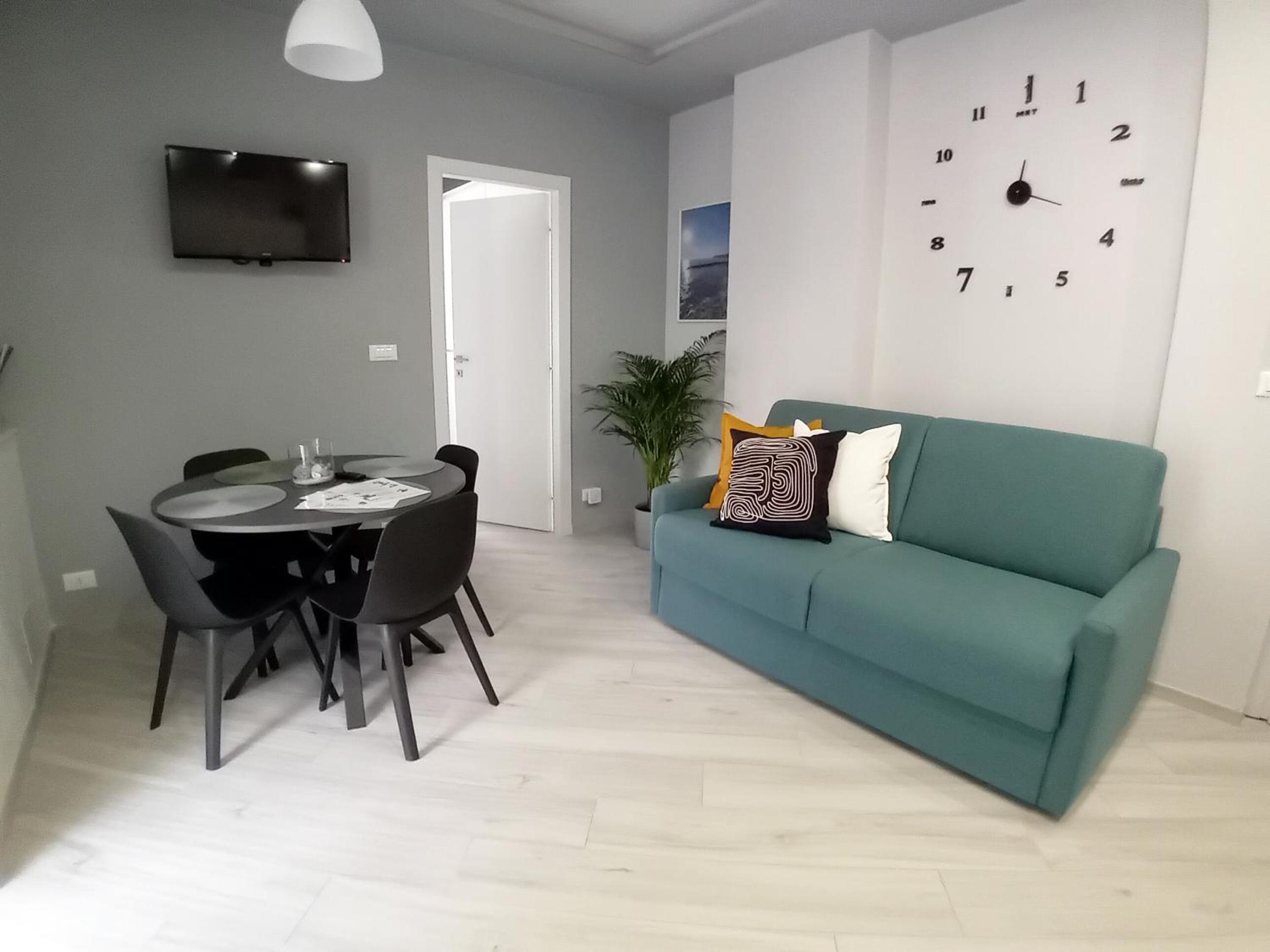 Apartment photo 1