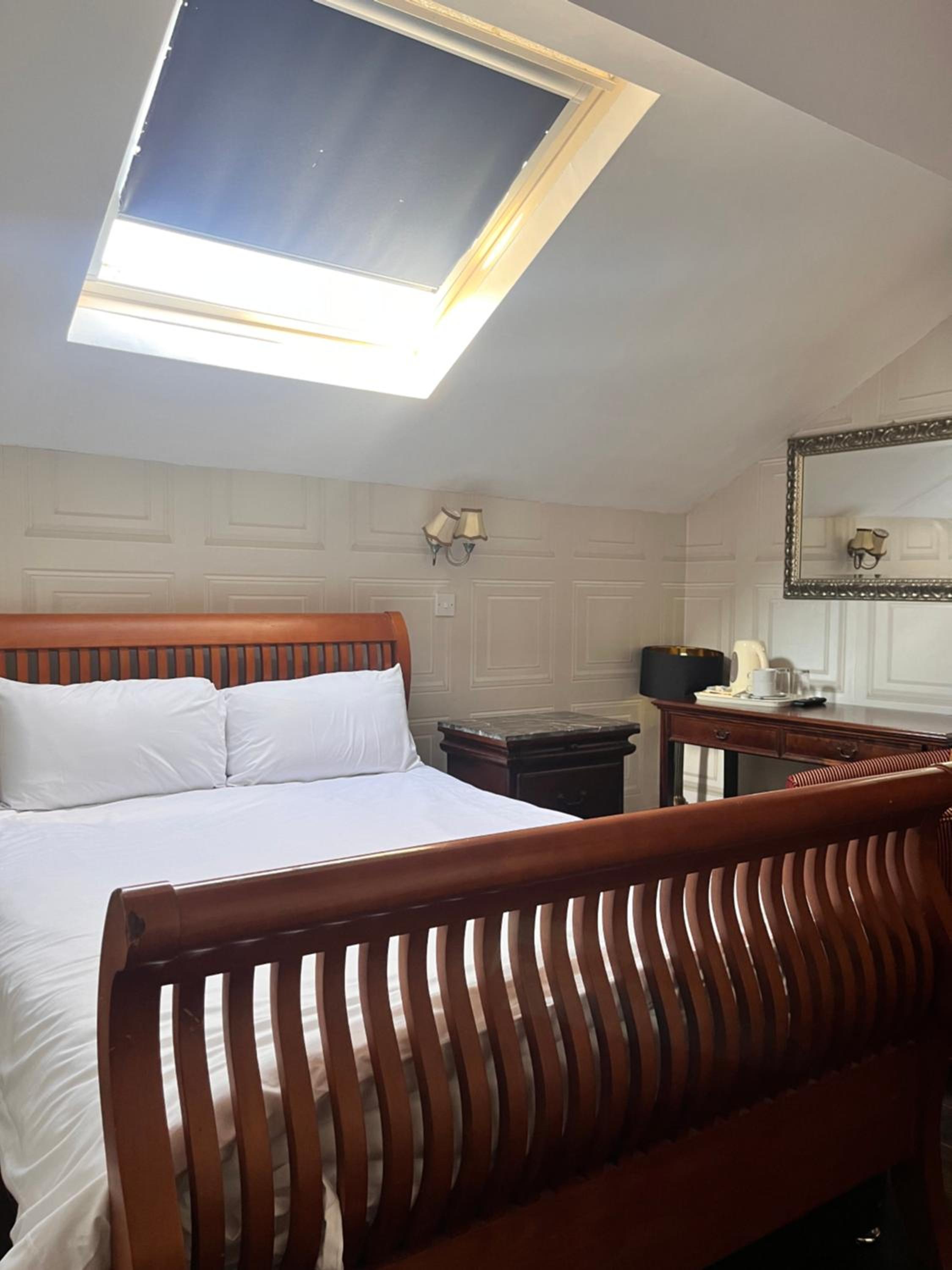 Double Room - Photo 3