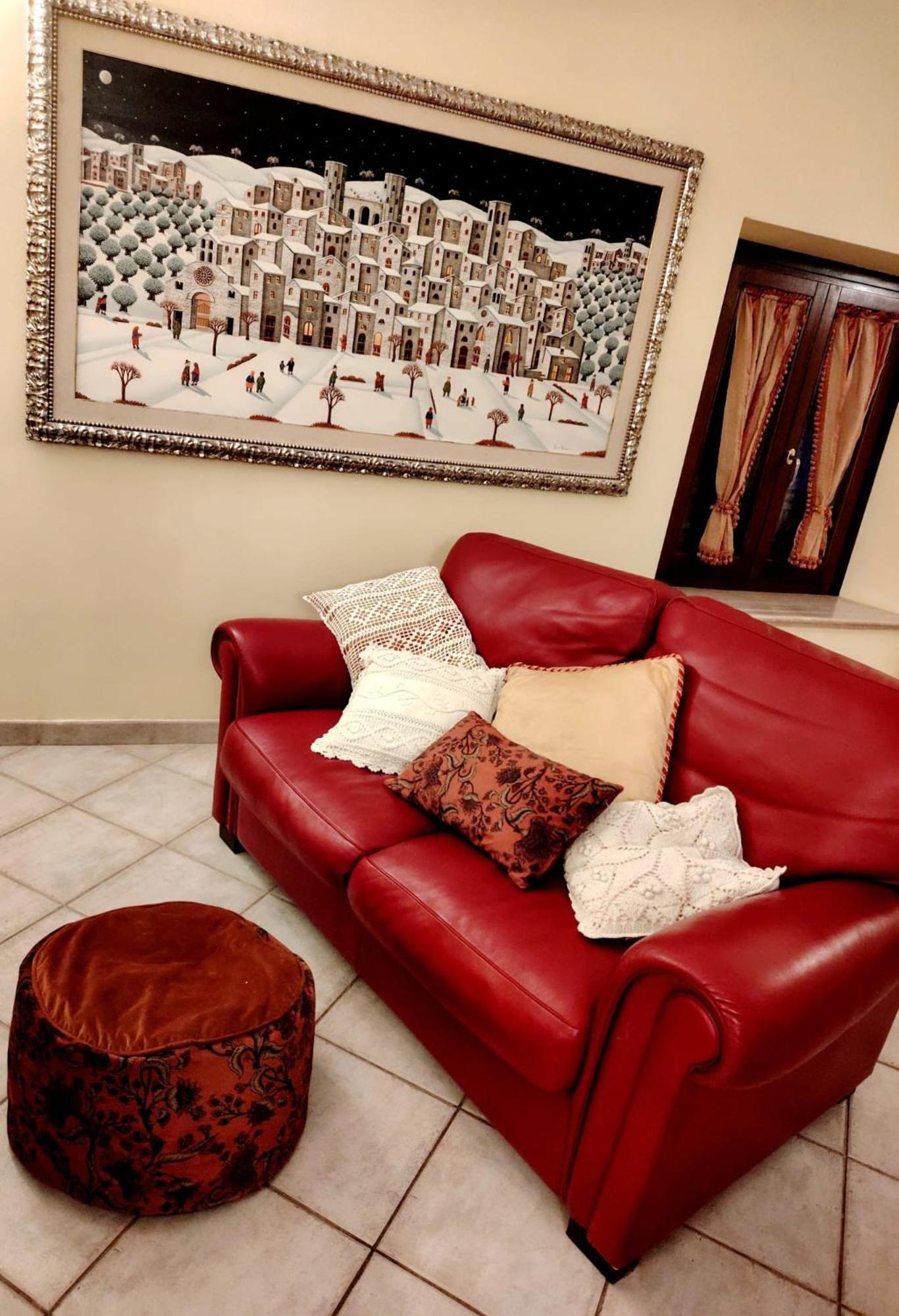 Three-Bedroom Apartment - Photo 16