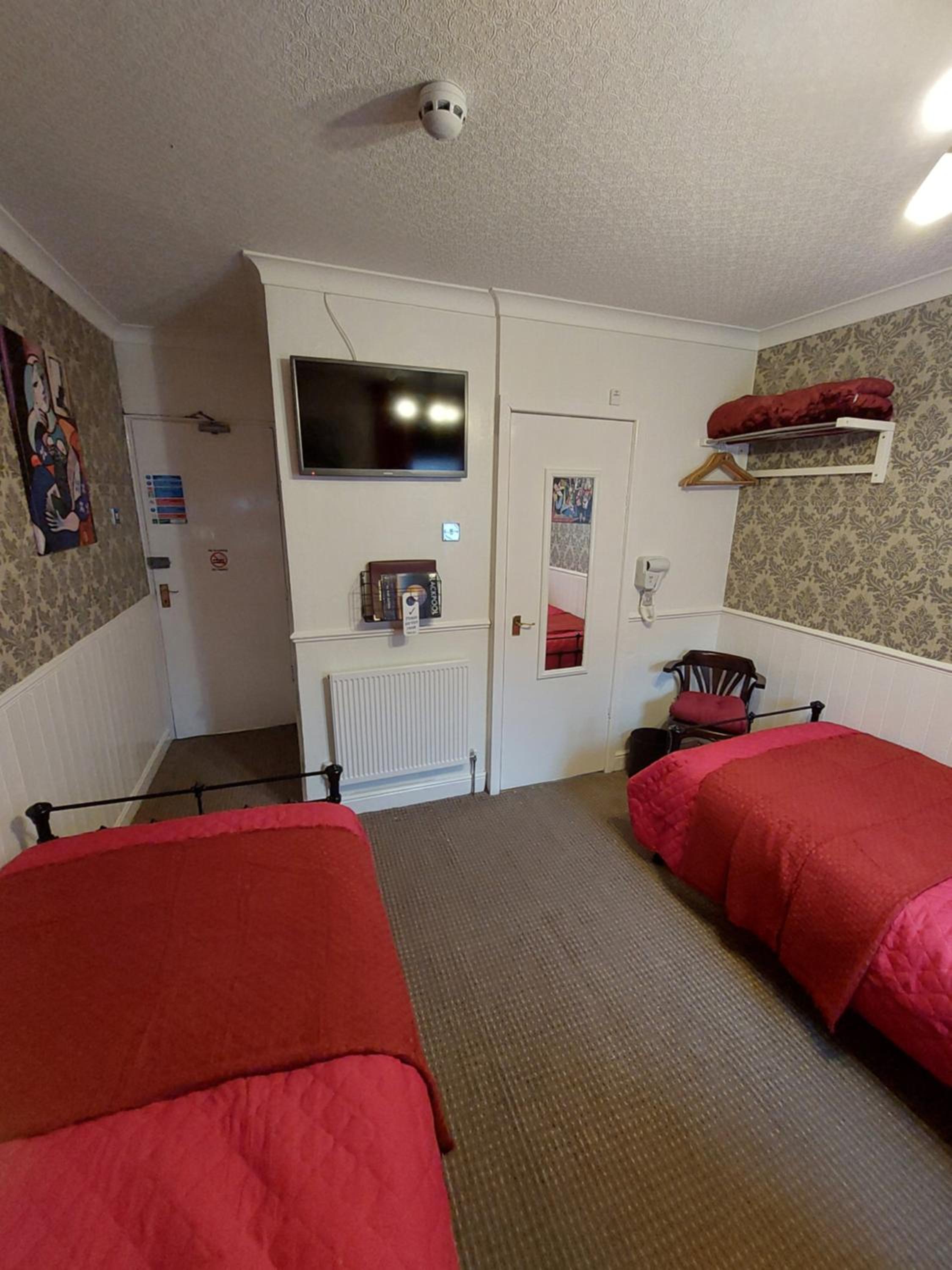 Twin Room photo 2