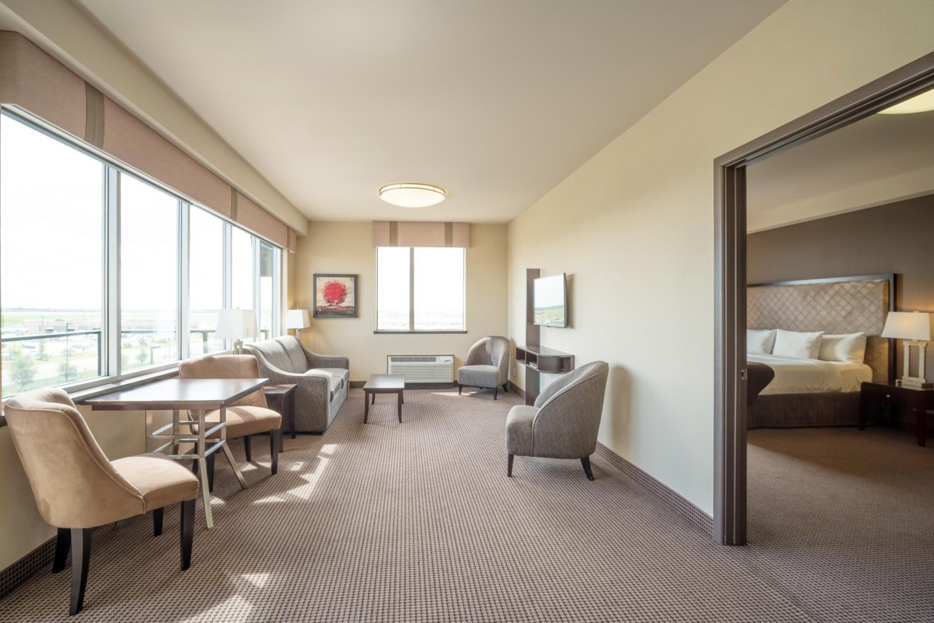 Classic One Bedroom King Suite  - Photo 2