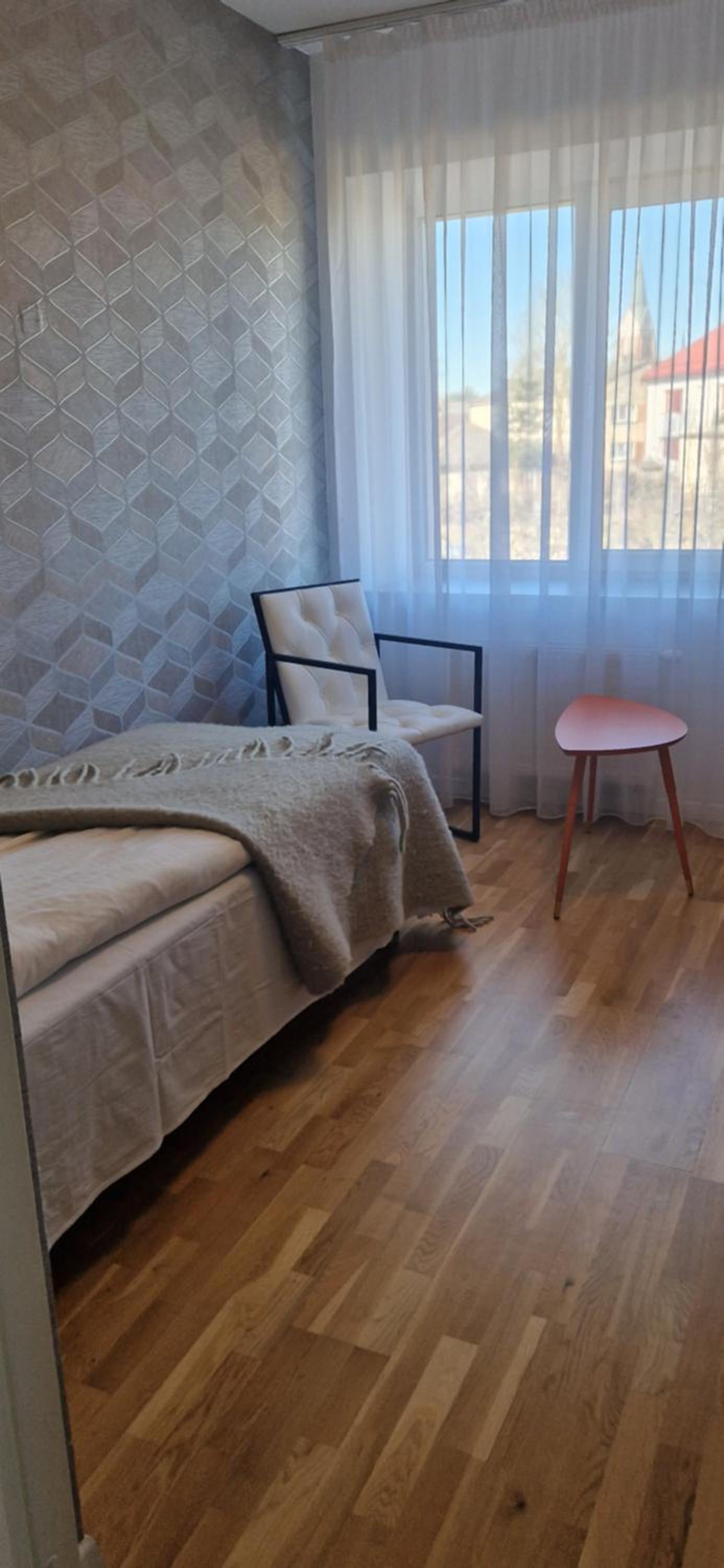 Two-Bedroom Apartment - Photo 9