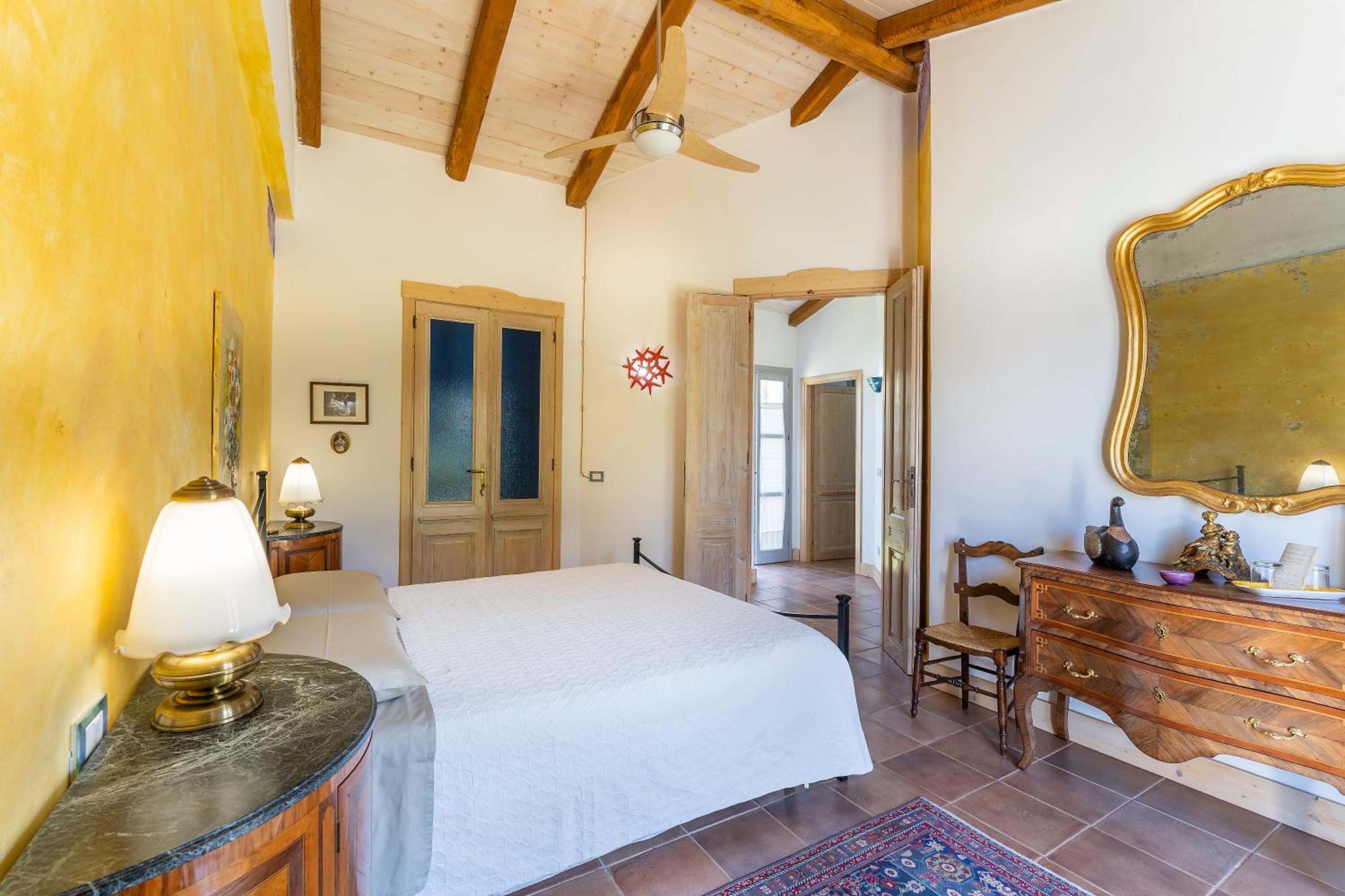 Double or Twin Room with Garden View photo 2