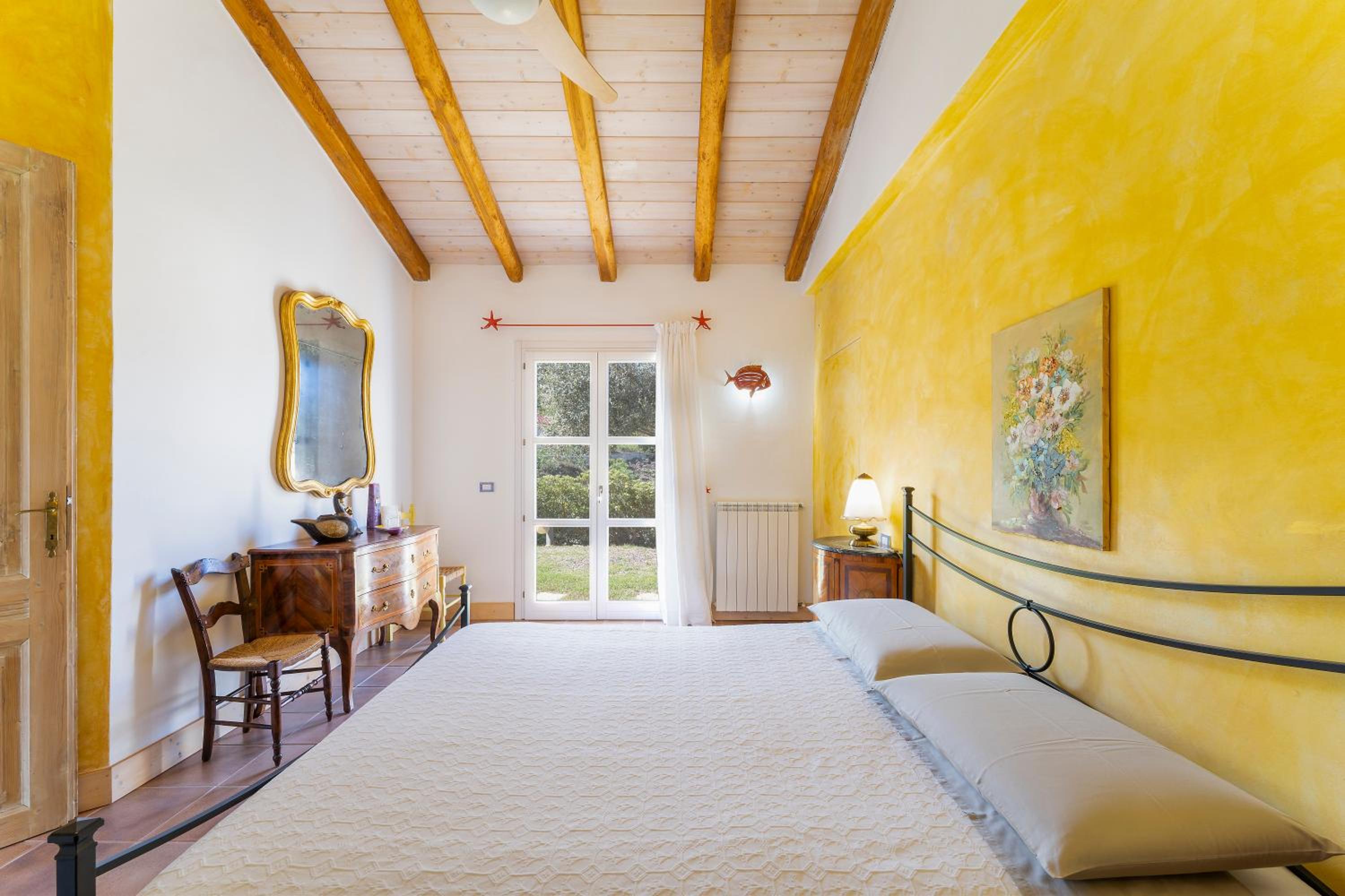 Double or Twin Room with Garden View photo 3