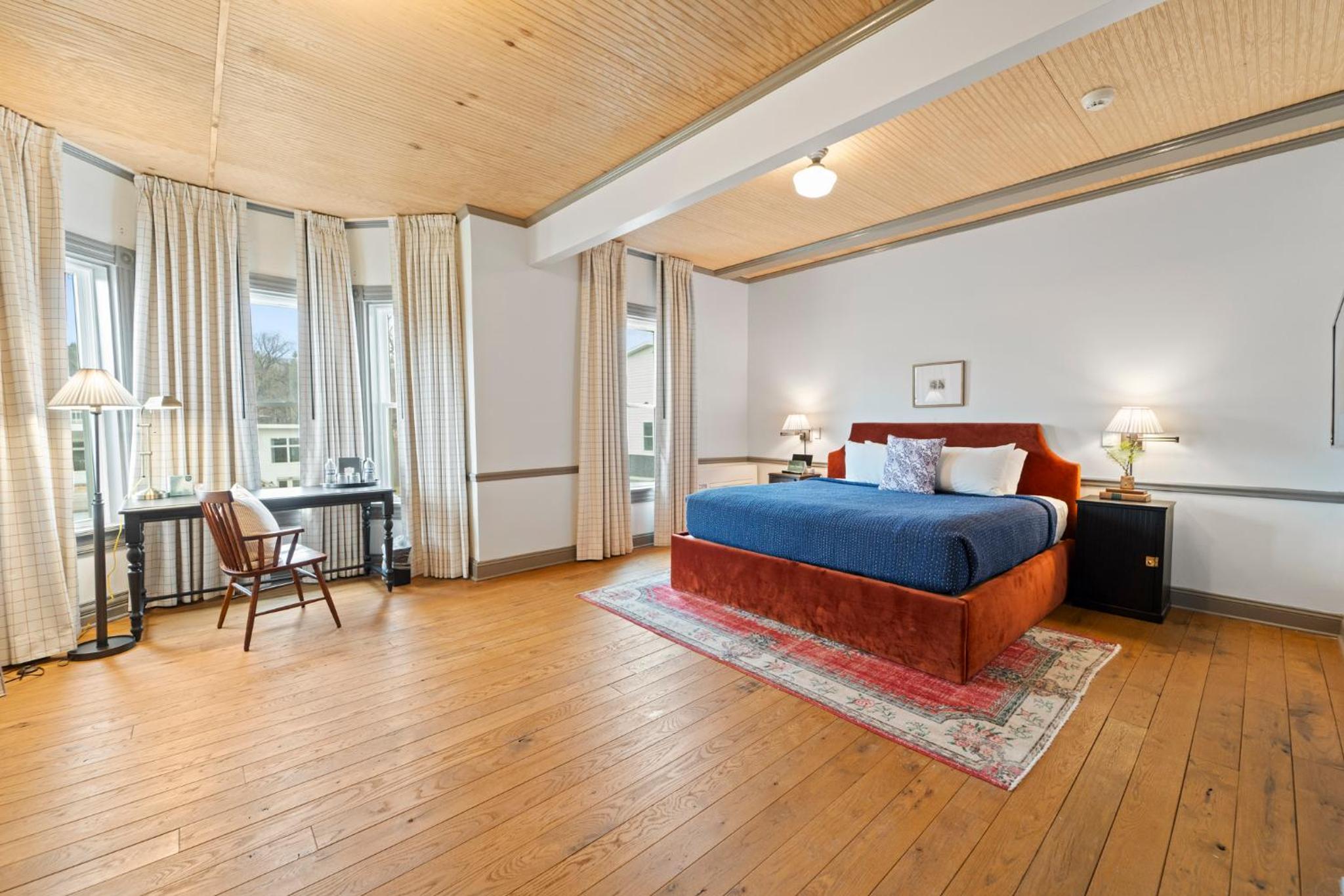 Superior King Room photo 1