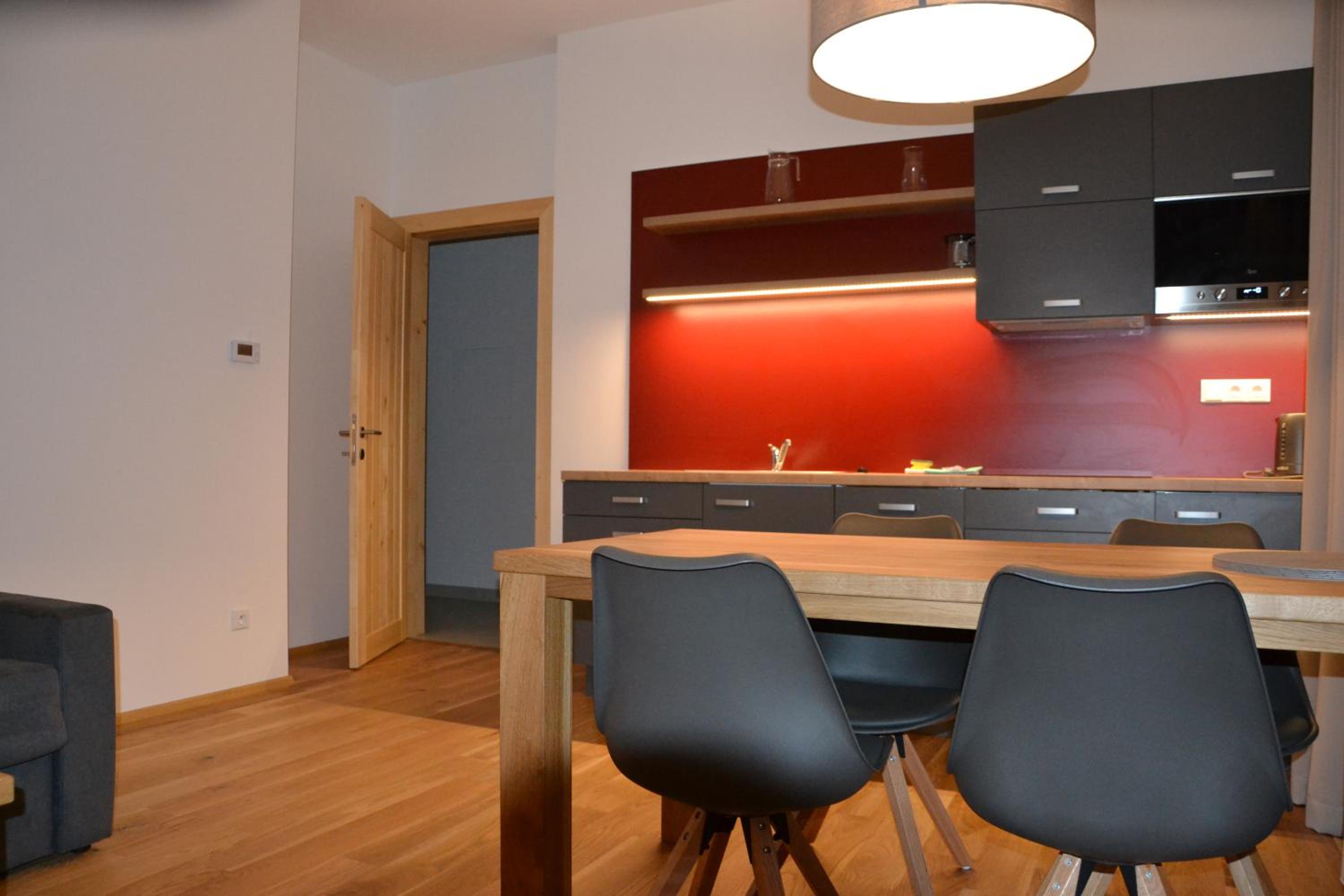 One-Bedroom Apartment A photo 2