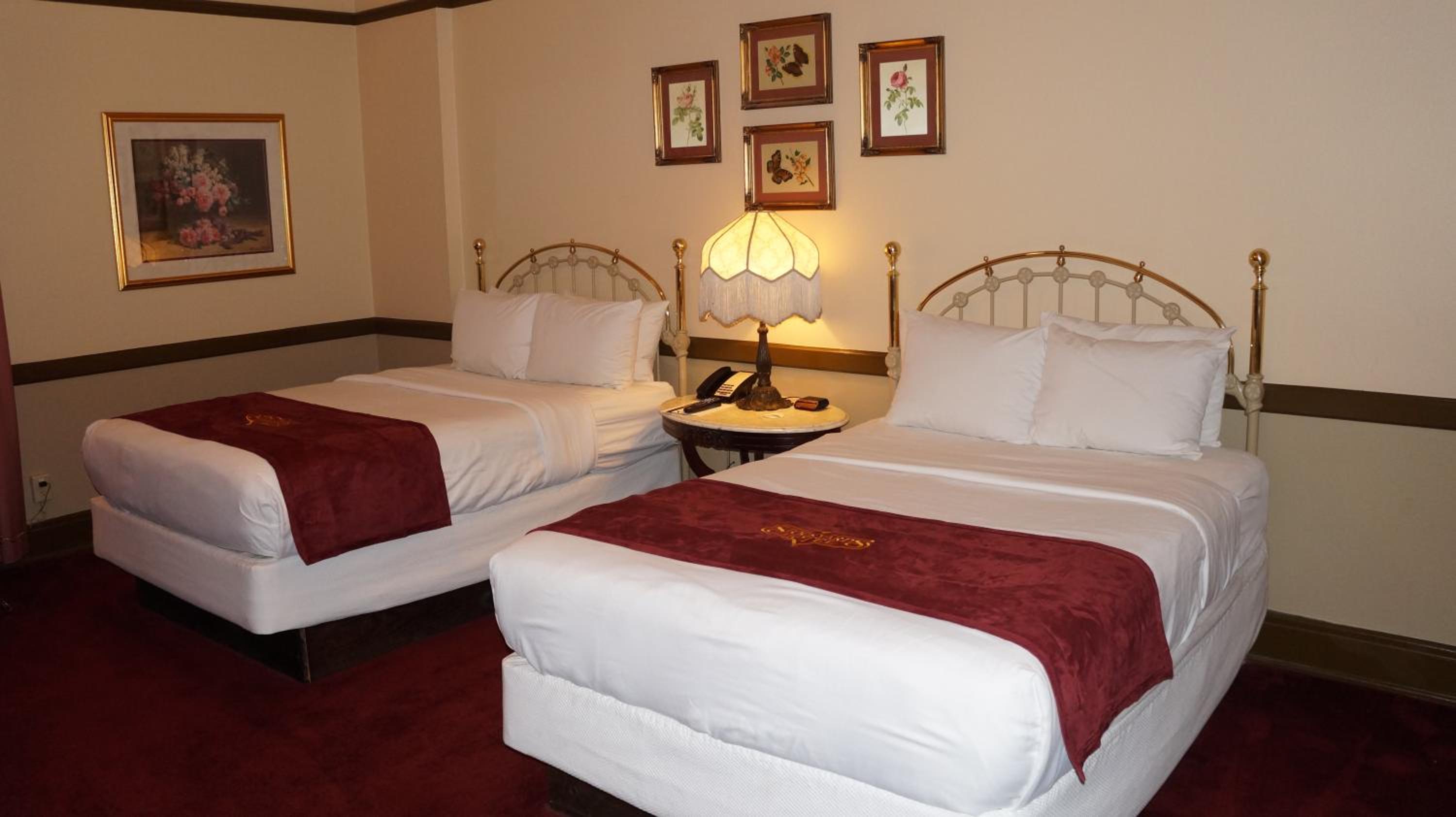 Double Room with Two Double Beds - Non-Smoking photo 1