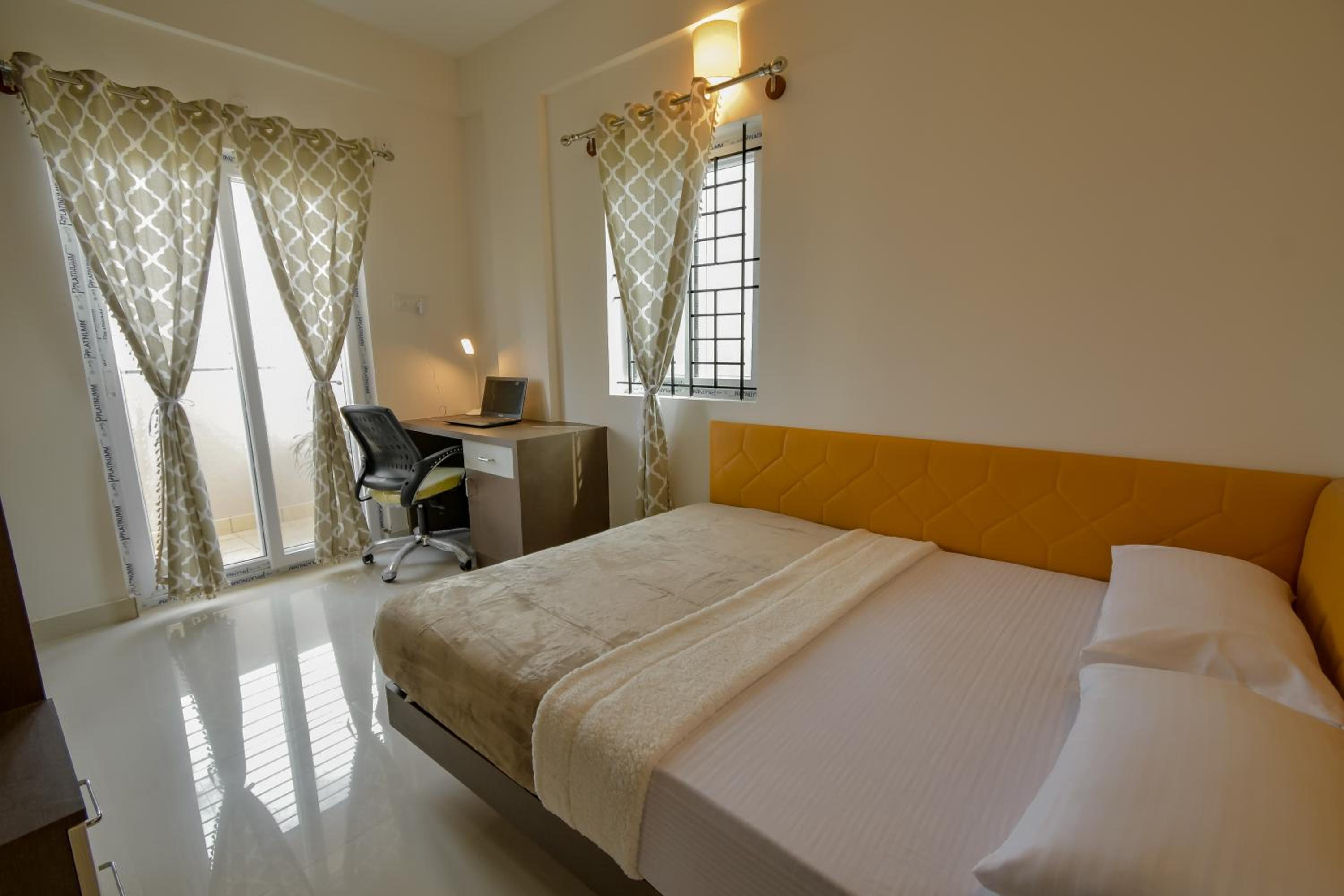 Two-Bedroom Apartment - Photo 15