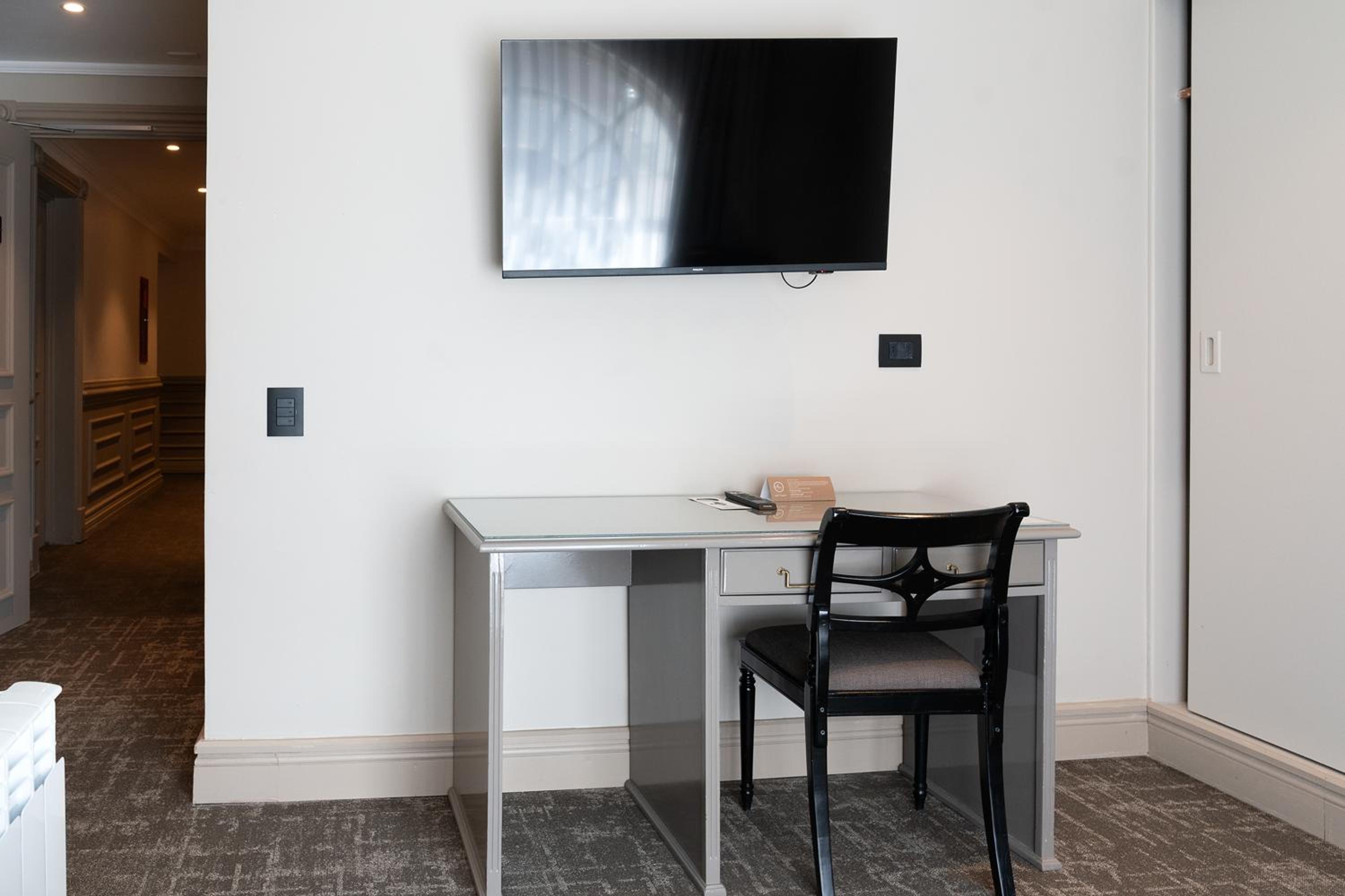 Suite photo 1