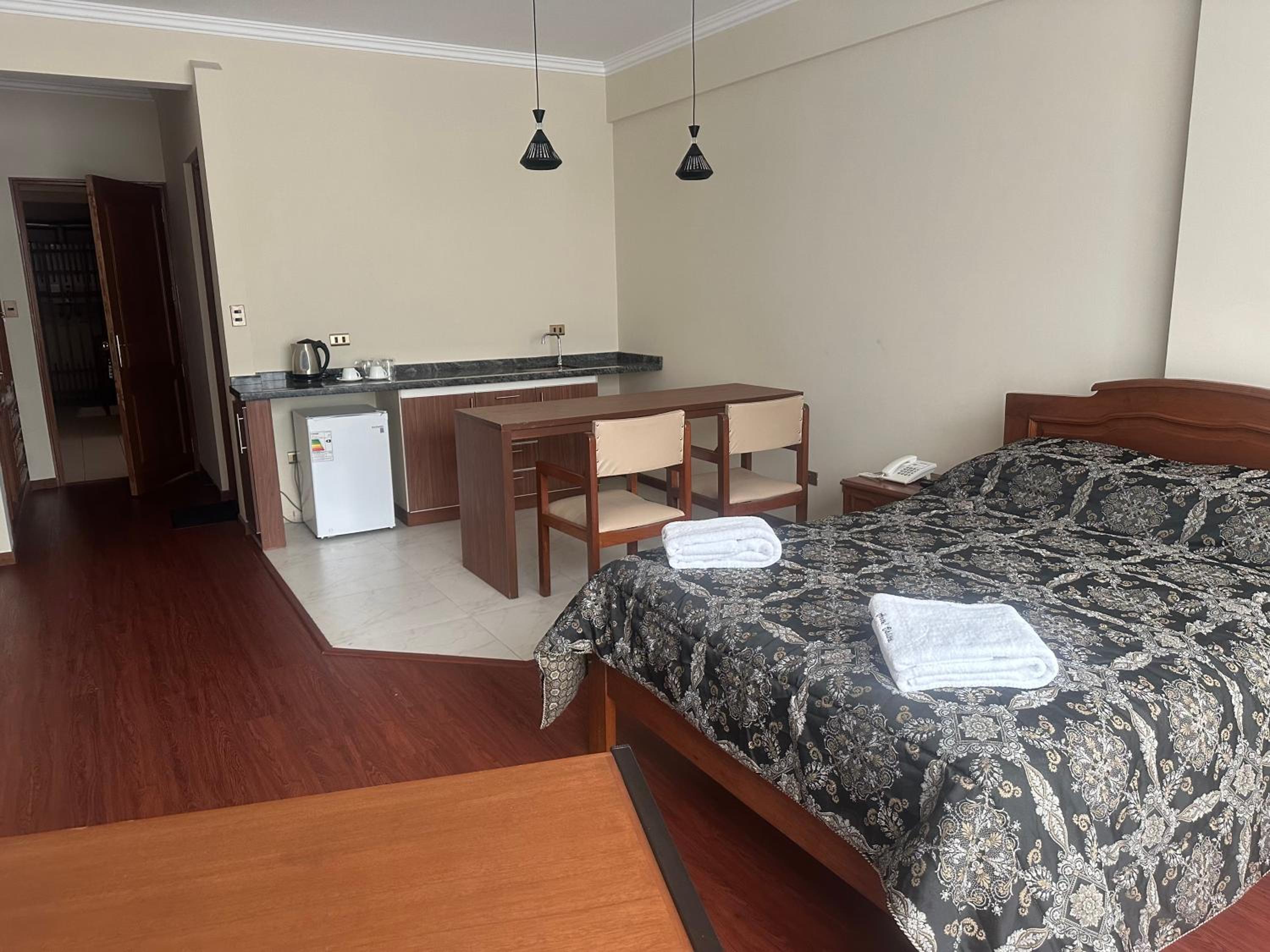 Suite photo 1