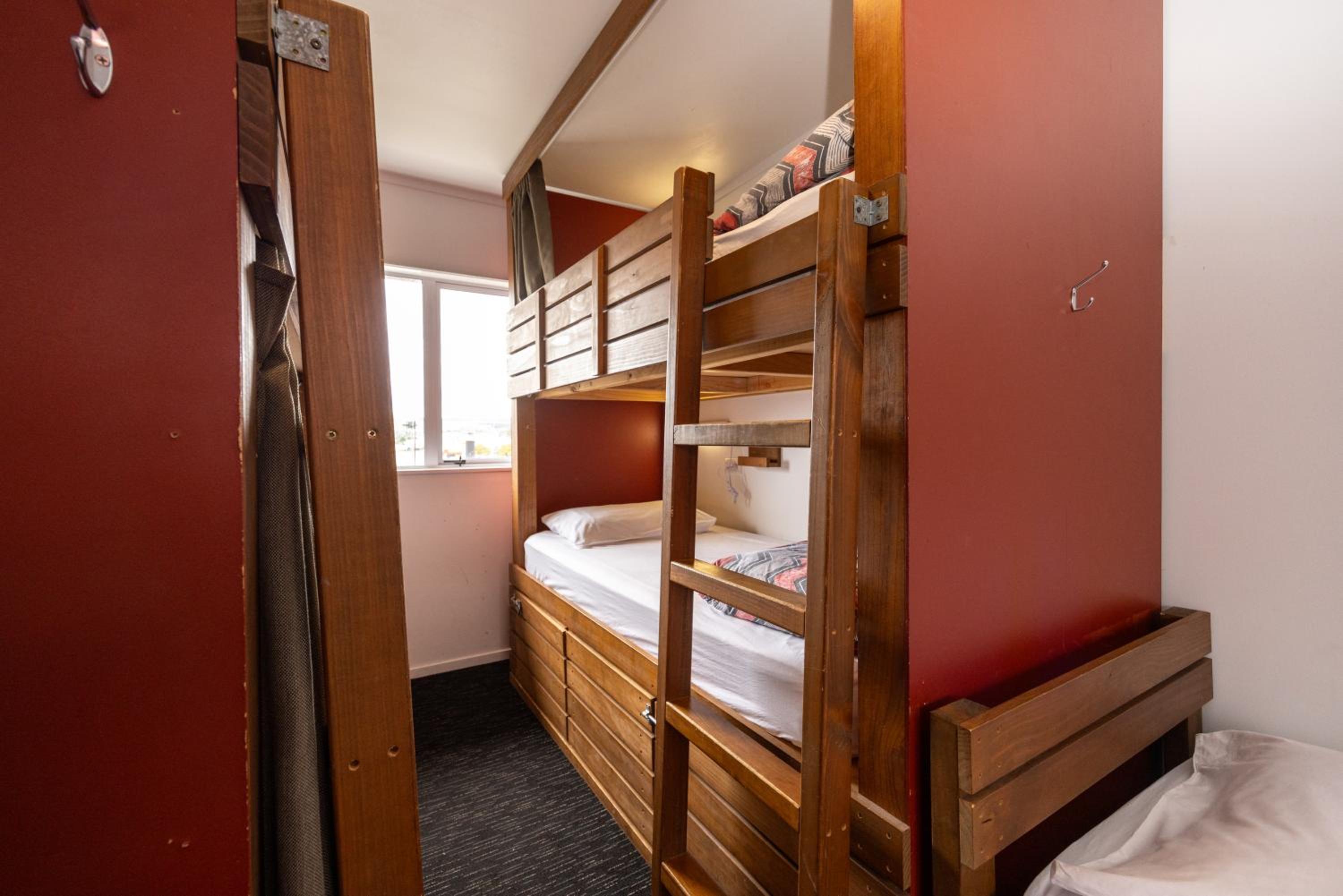 Bed in 5-Bed Female Dormitory Room with Ensuite photo 1