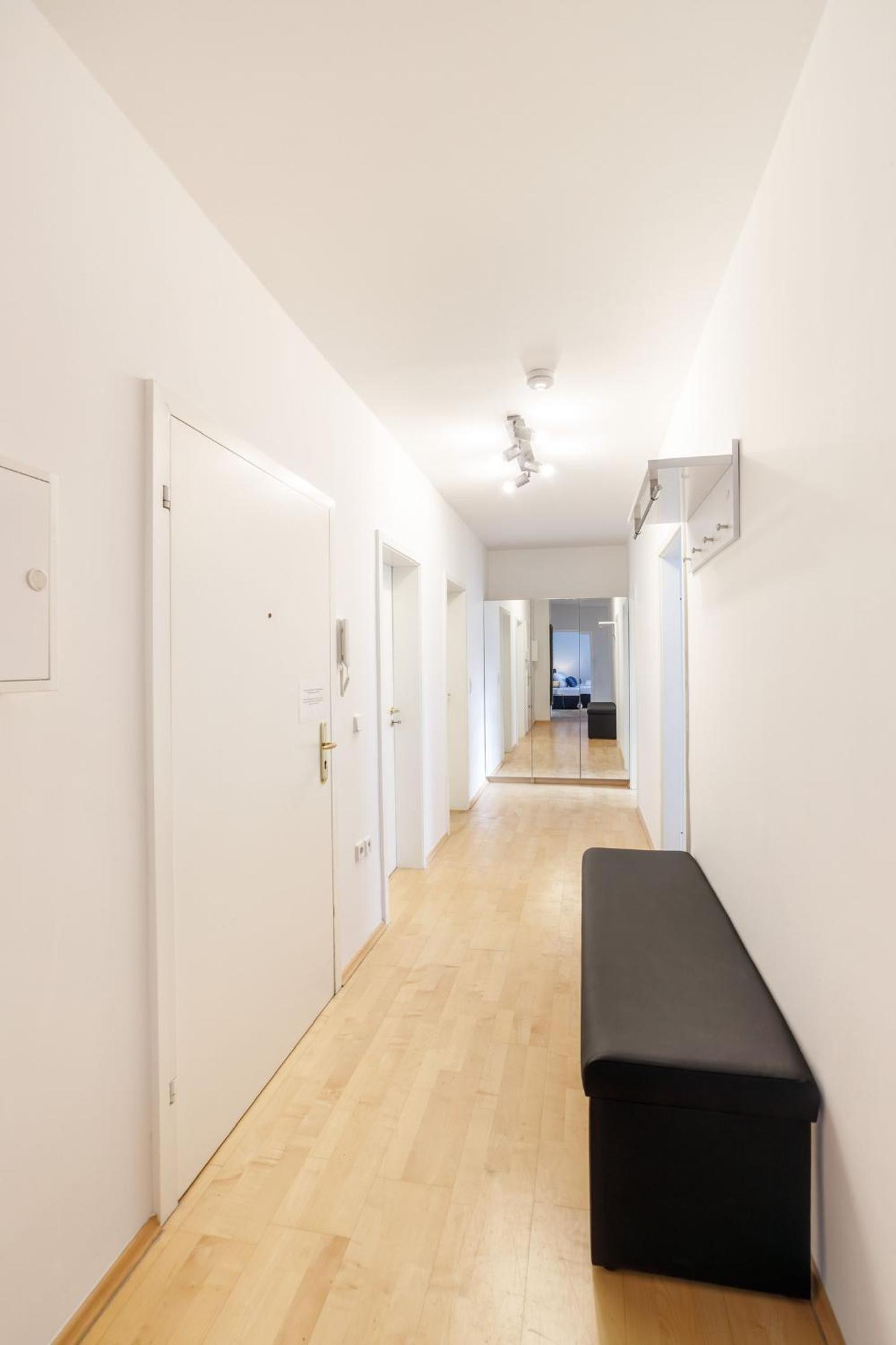 Three-Bedroom Apartment photo 2