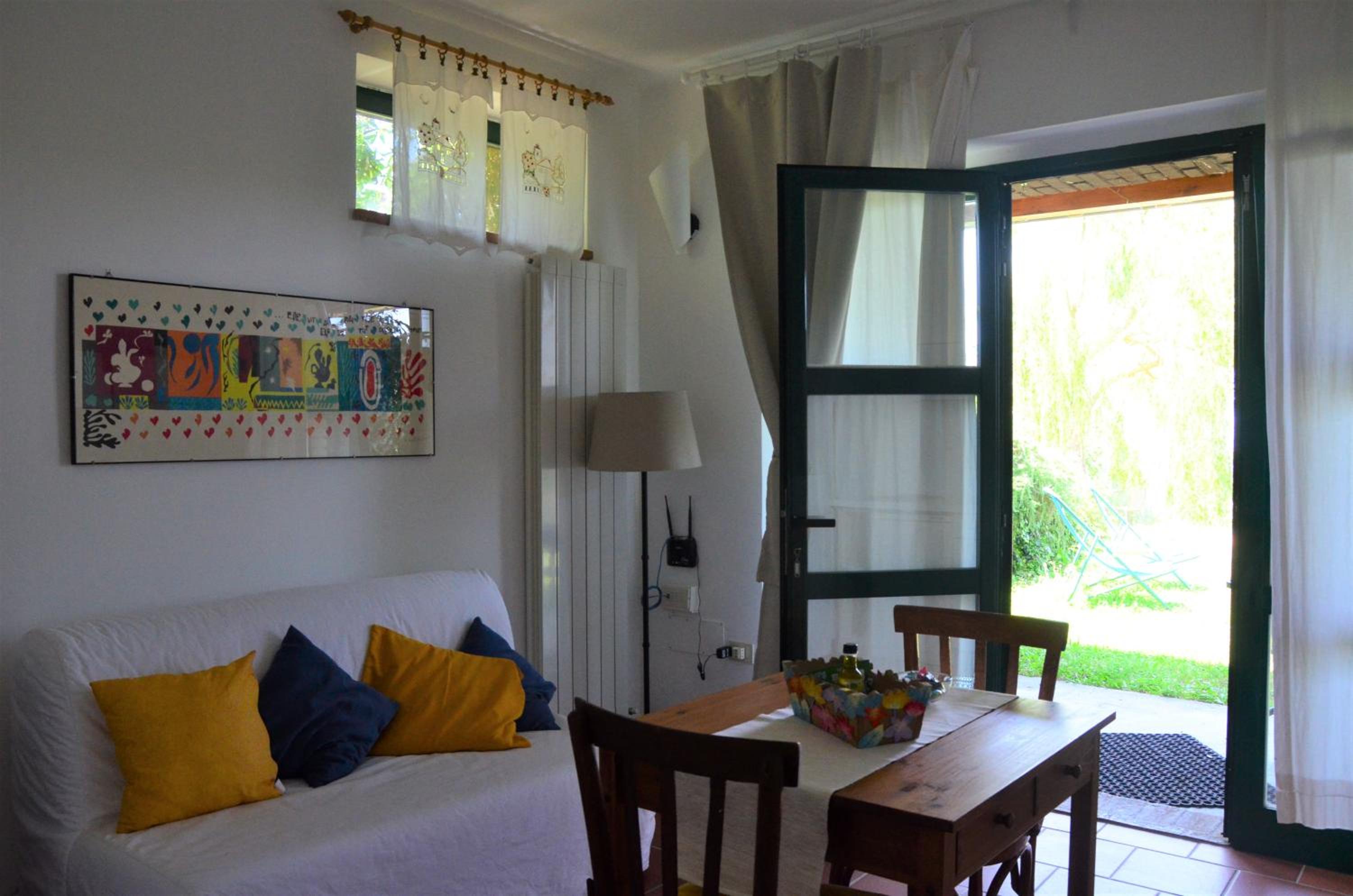 Apartment with Mountain View photo 1