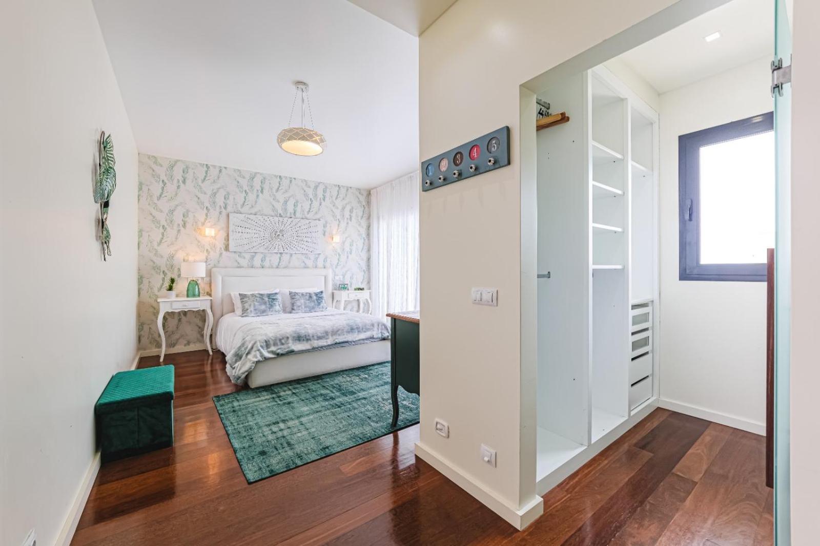 Four-Bedroom House - Photo 17