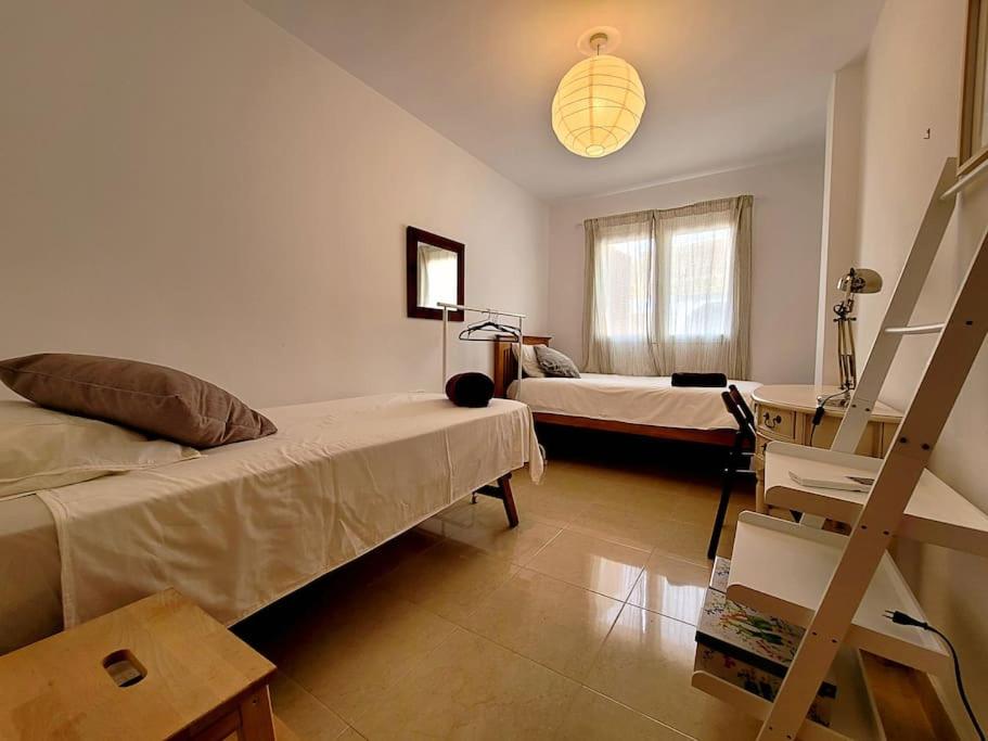 Three-Bedroom Apartment photo 3