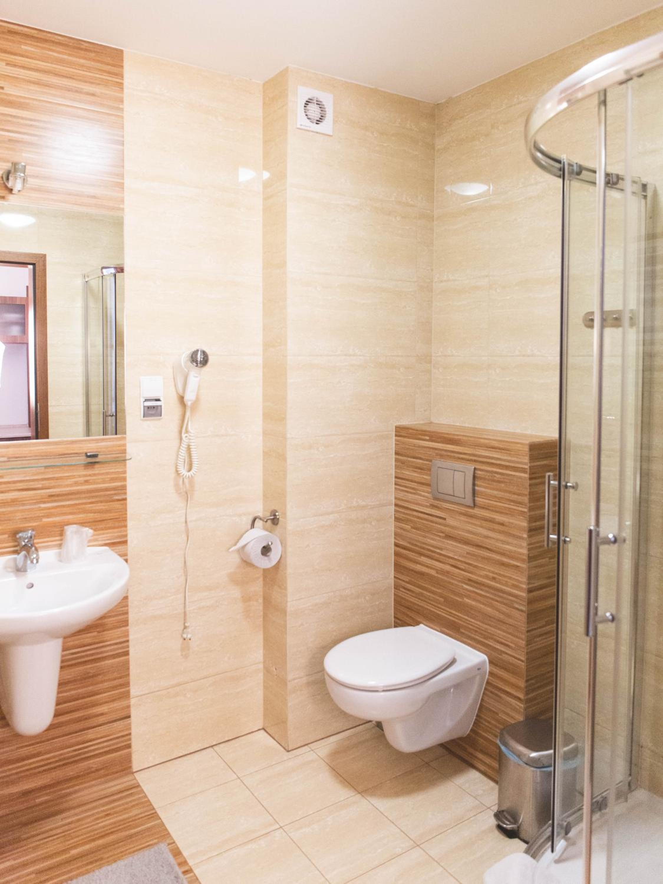 Large Double Room photo 2