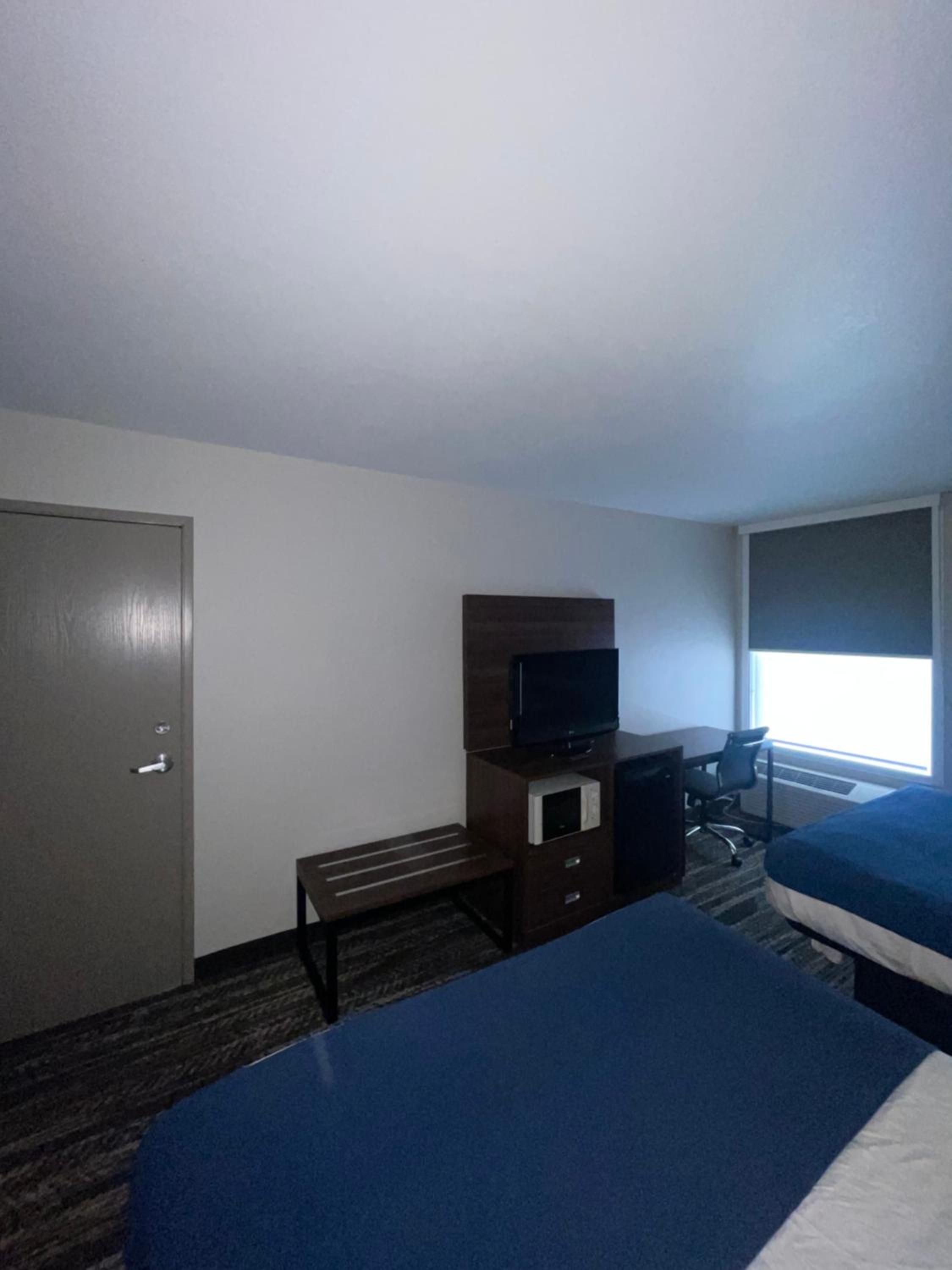 Standard Queen Room with Two Queen Beds - Non Smoking  - Photo 1