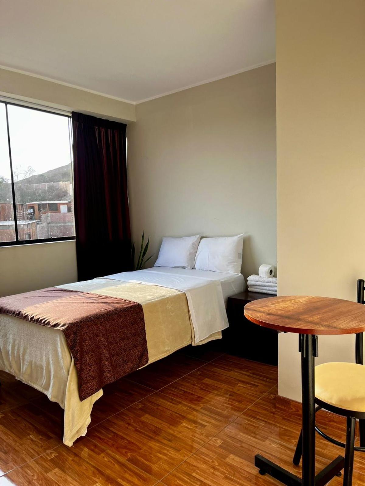 Single Room photo 2