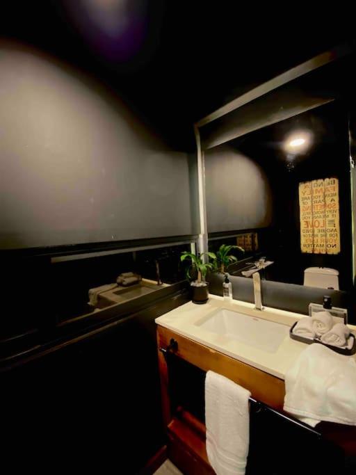 Two-Bedroom House photo 3