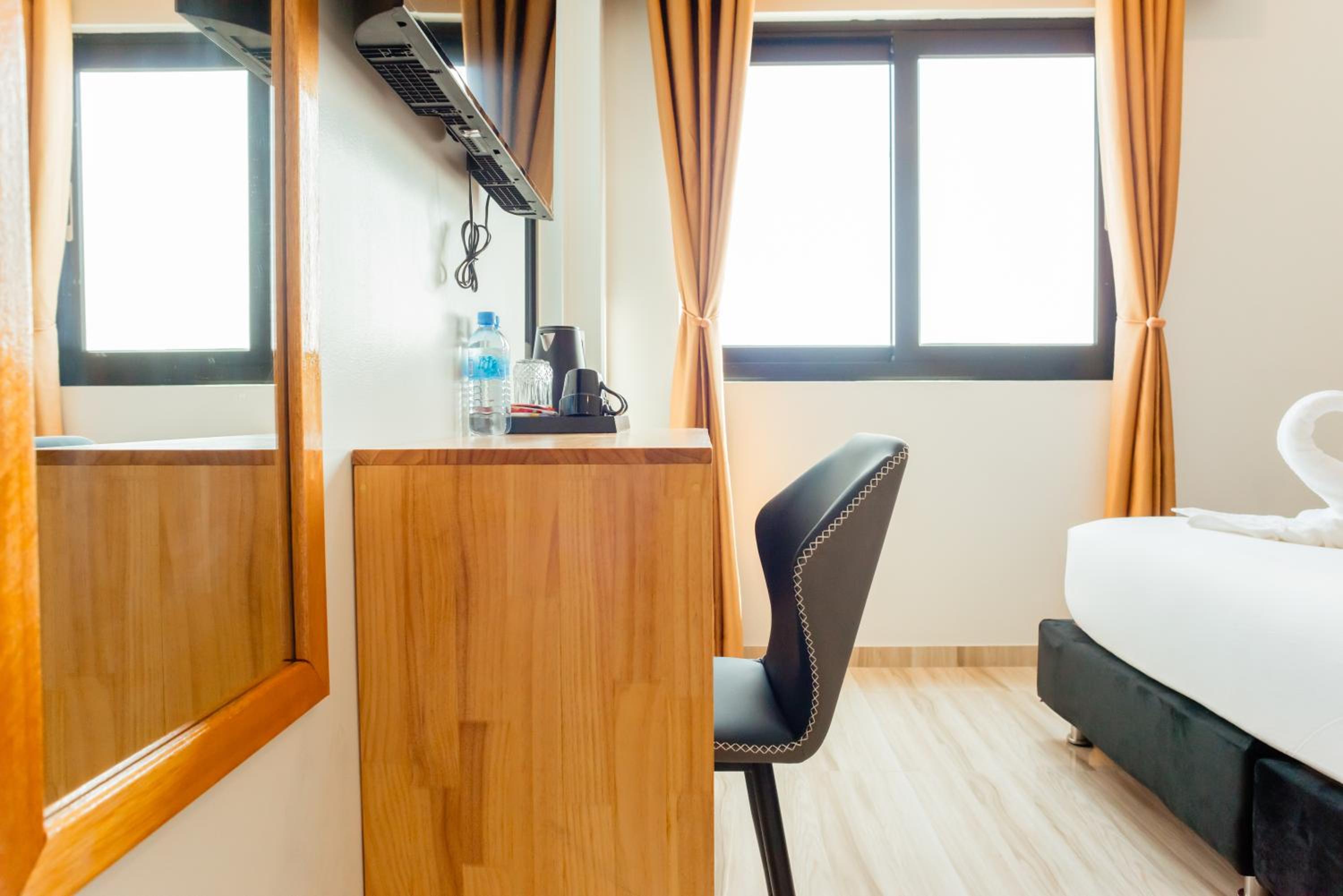 Deluxe Double Or Twin Room