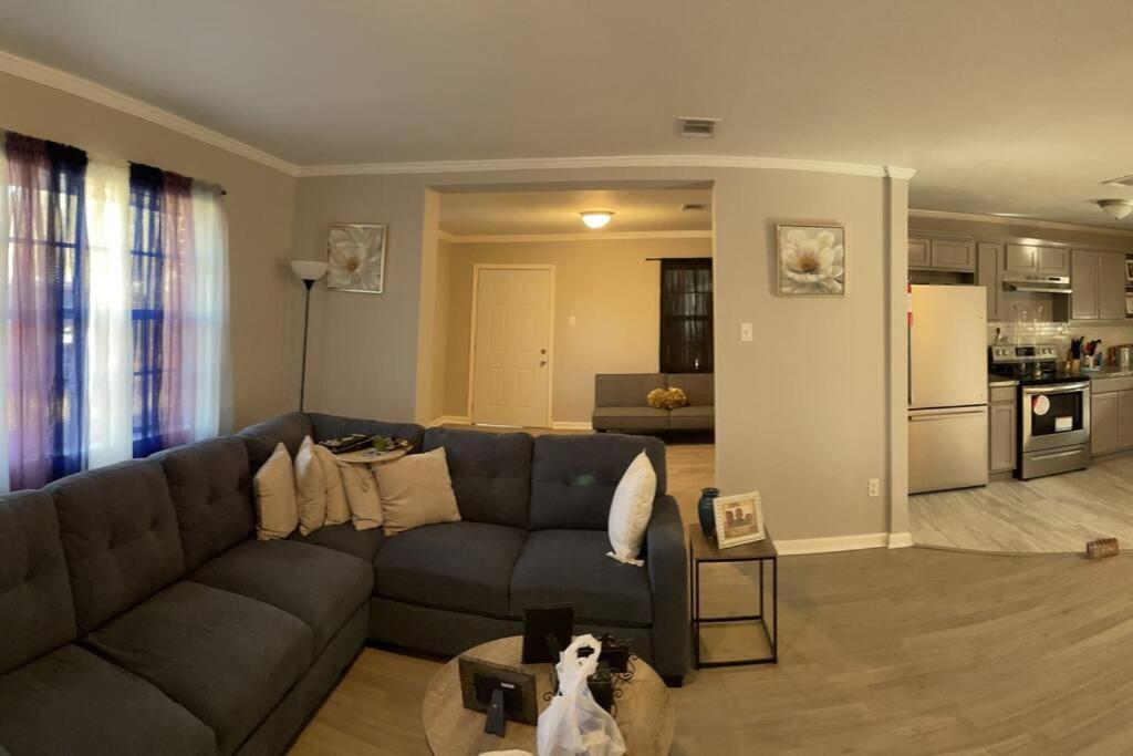 Three-Bedroom House photo 1