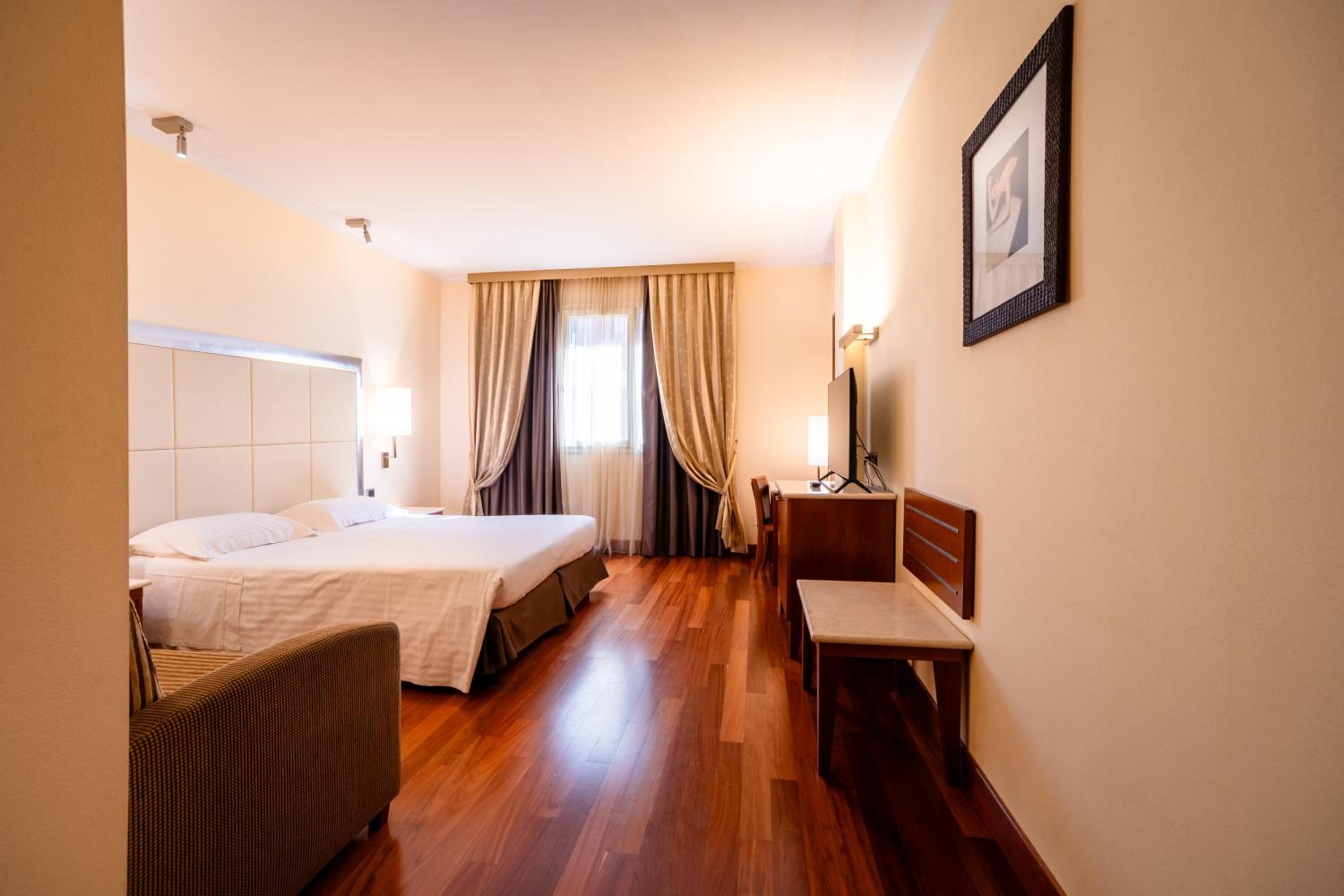 Superior Triple Room photo 1