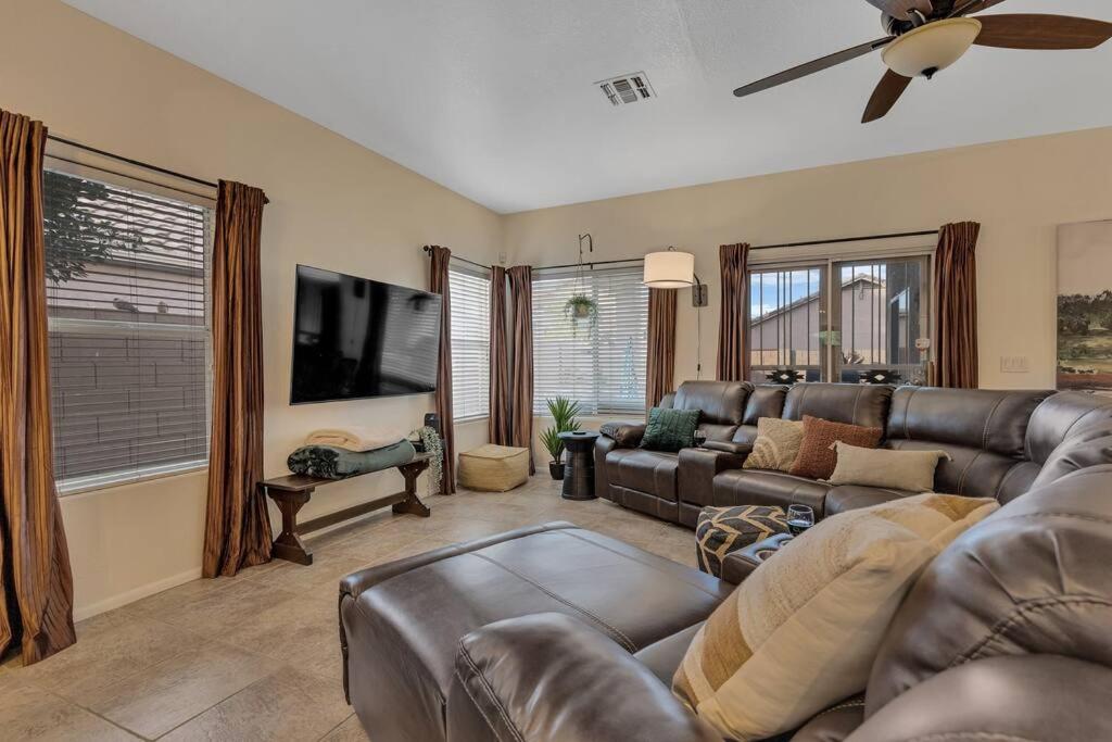 Four-Bedroom House photo 1
