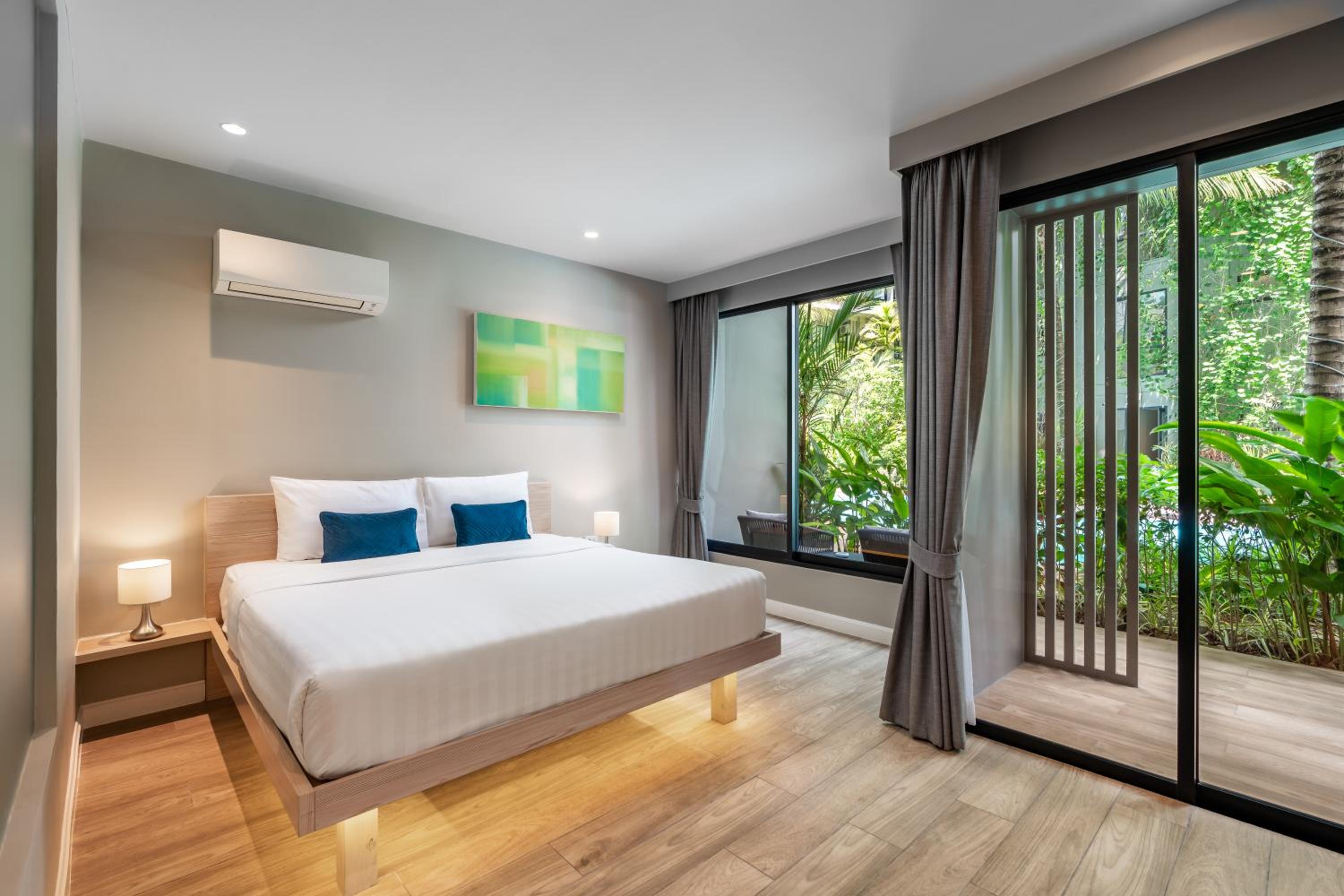 Three-Bedroom Suite - Photo 1