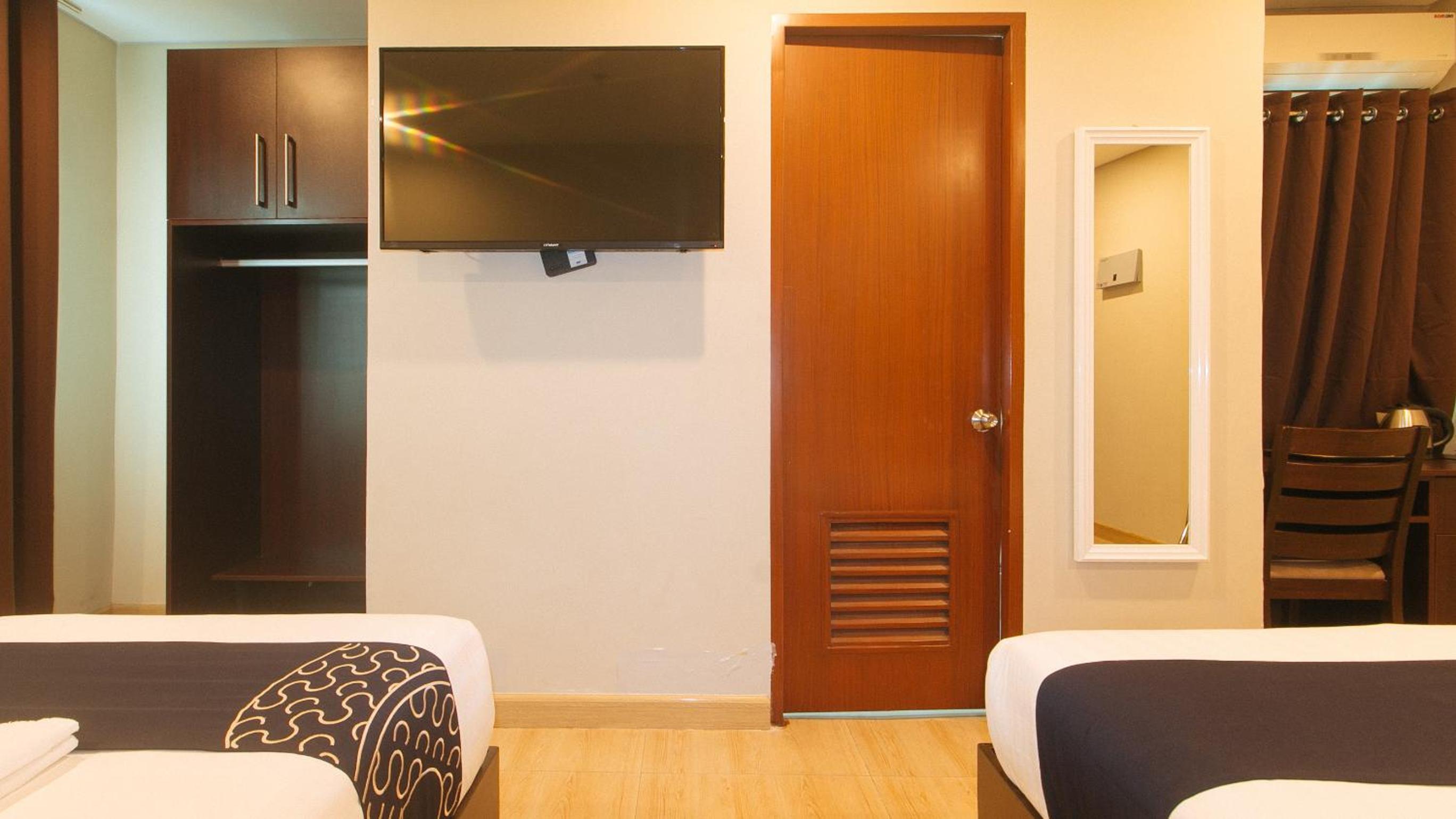 Superior Twin Room - Photo 7