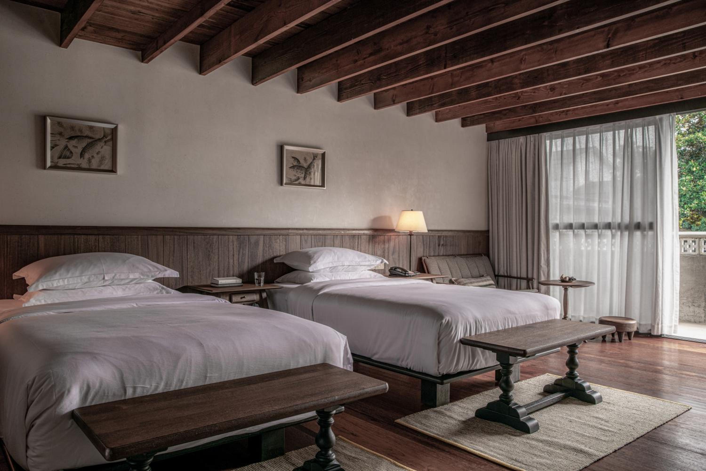Deluxe Twin Room photo 1