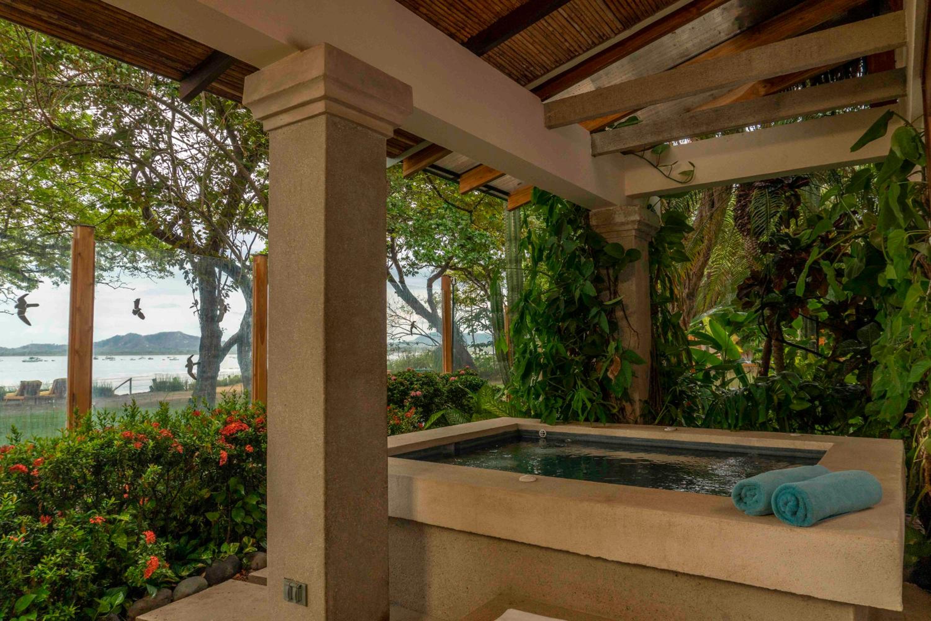Beach Front Bungalow photo 3