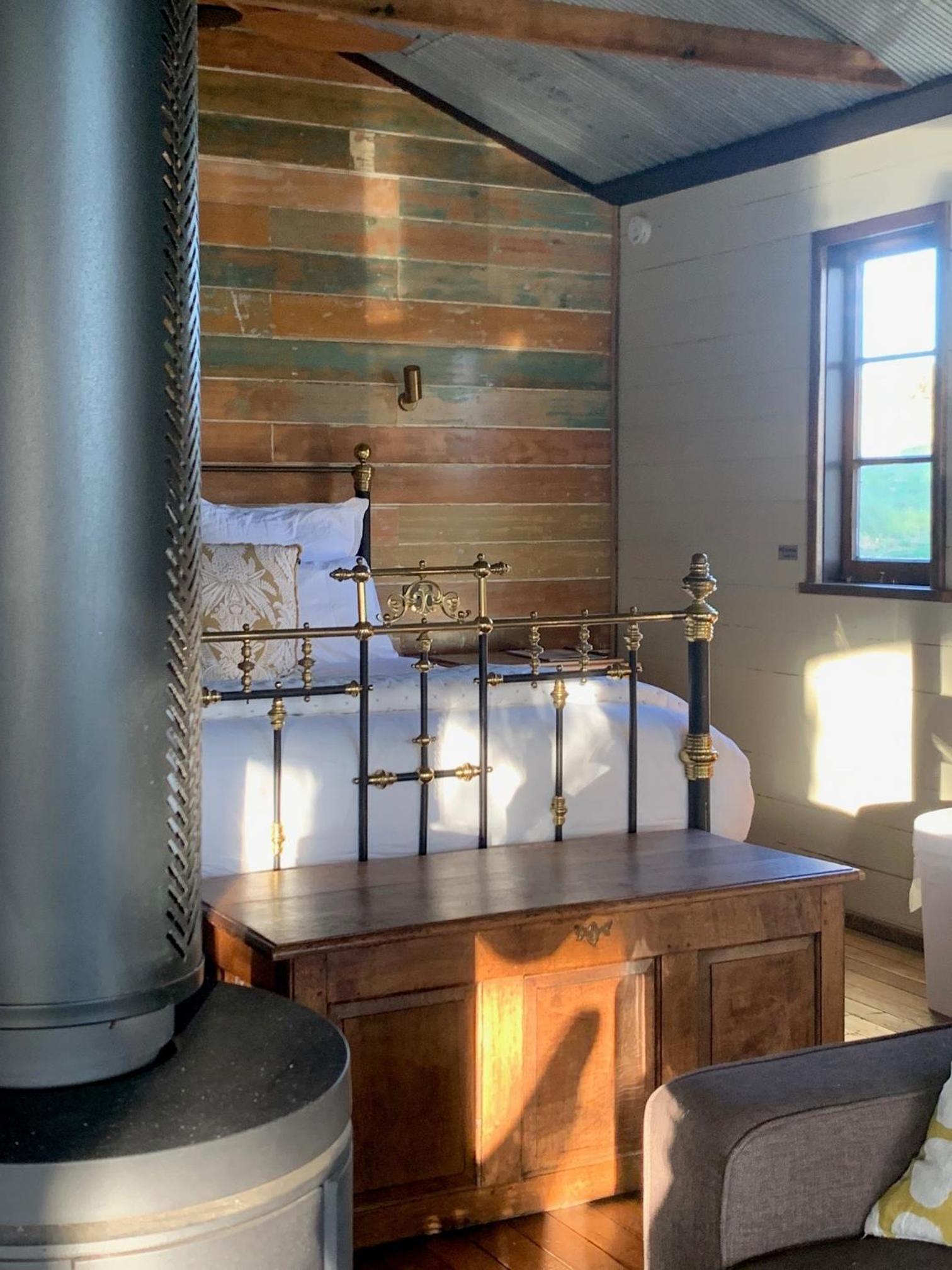 One-Bedroom House photo 1