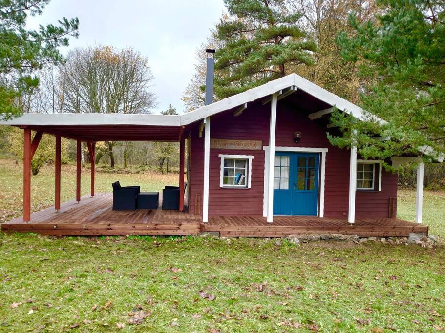 Two-Bedroom House photo 2