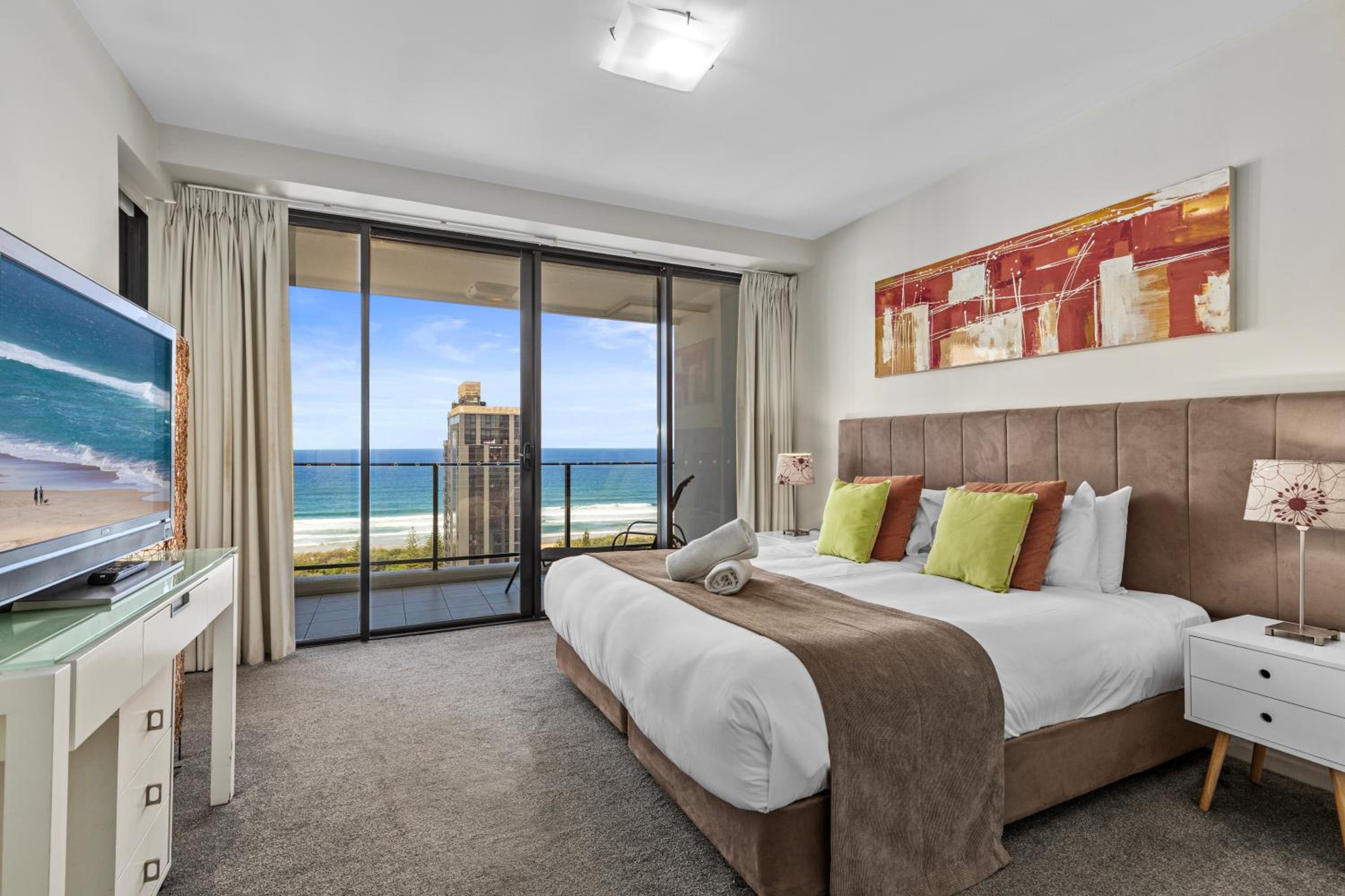 2 Bedroom Ocean View - Photo 8