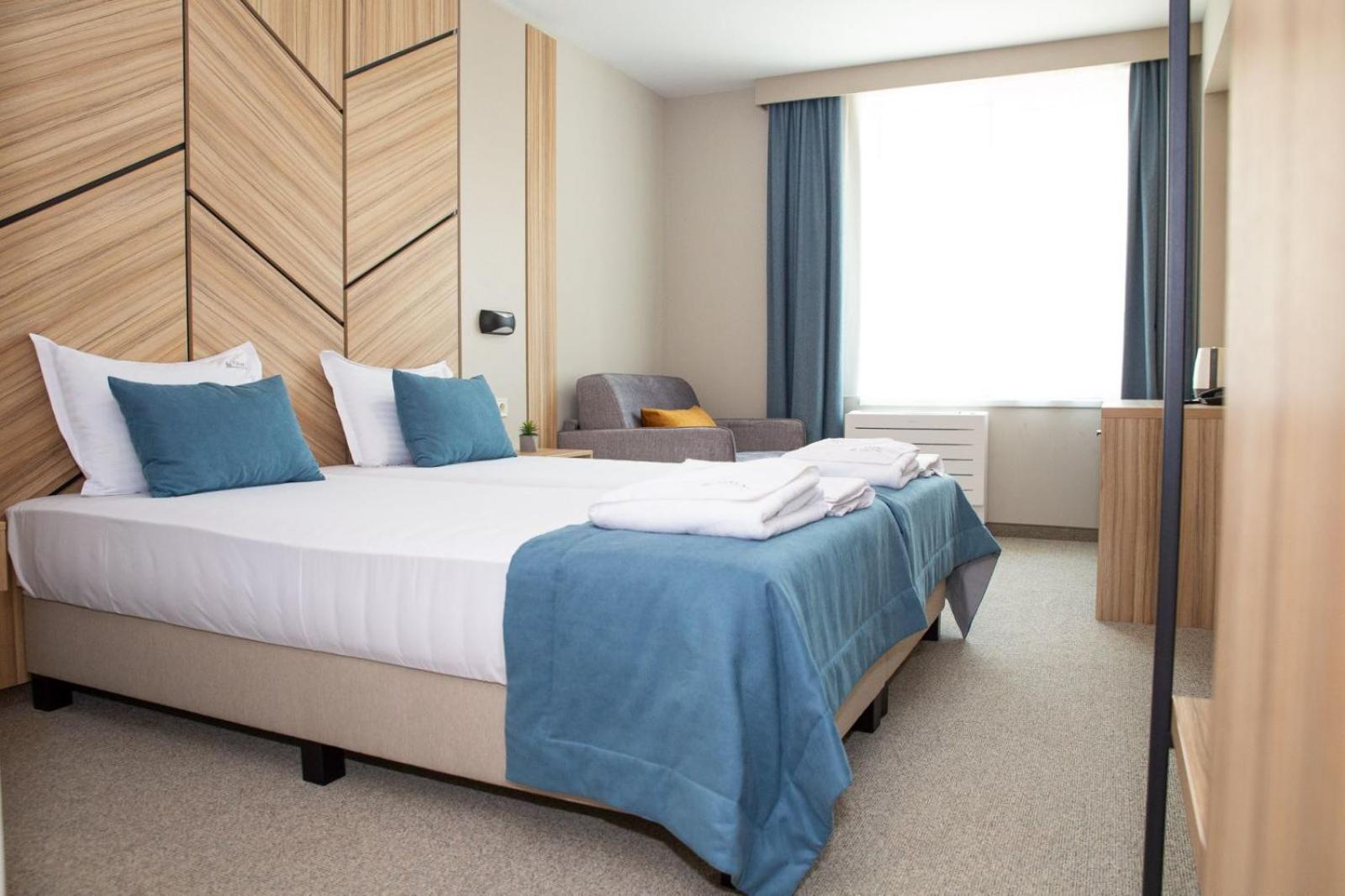 Large Twin Room