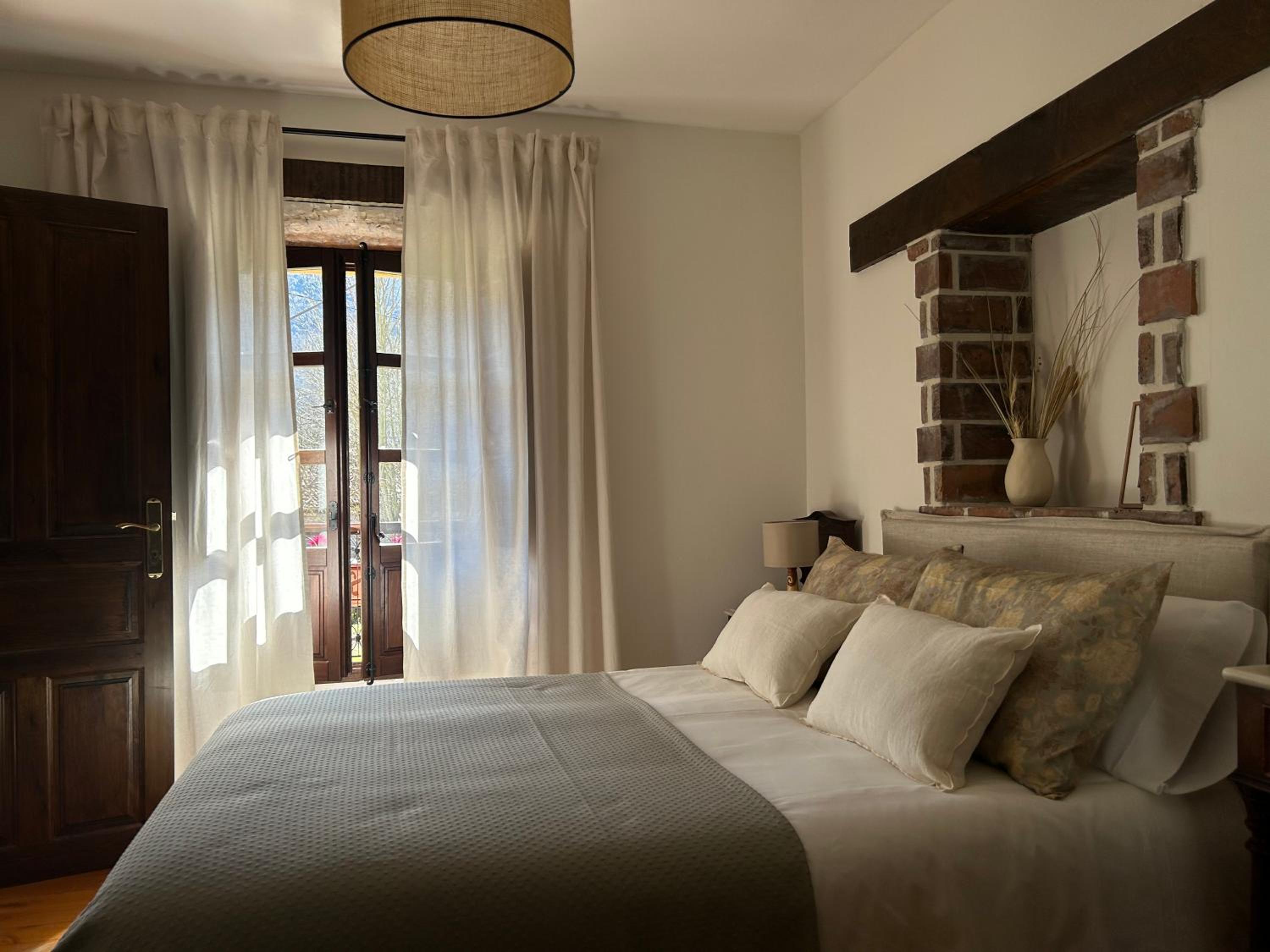 Habitación Doble con Baño Privado