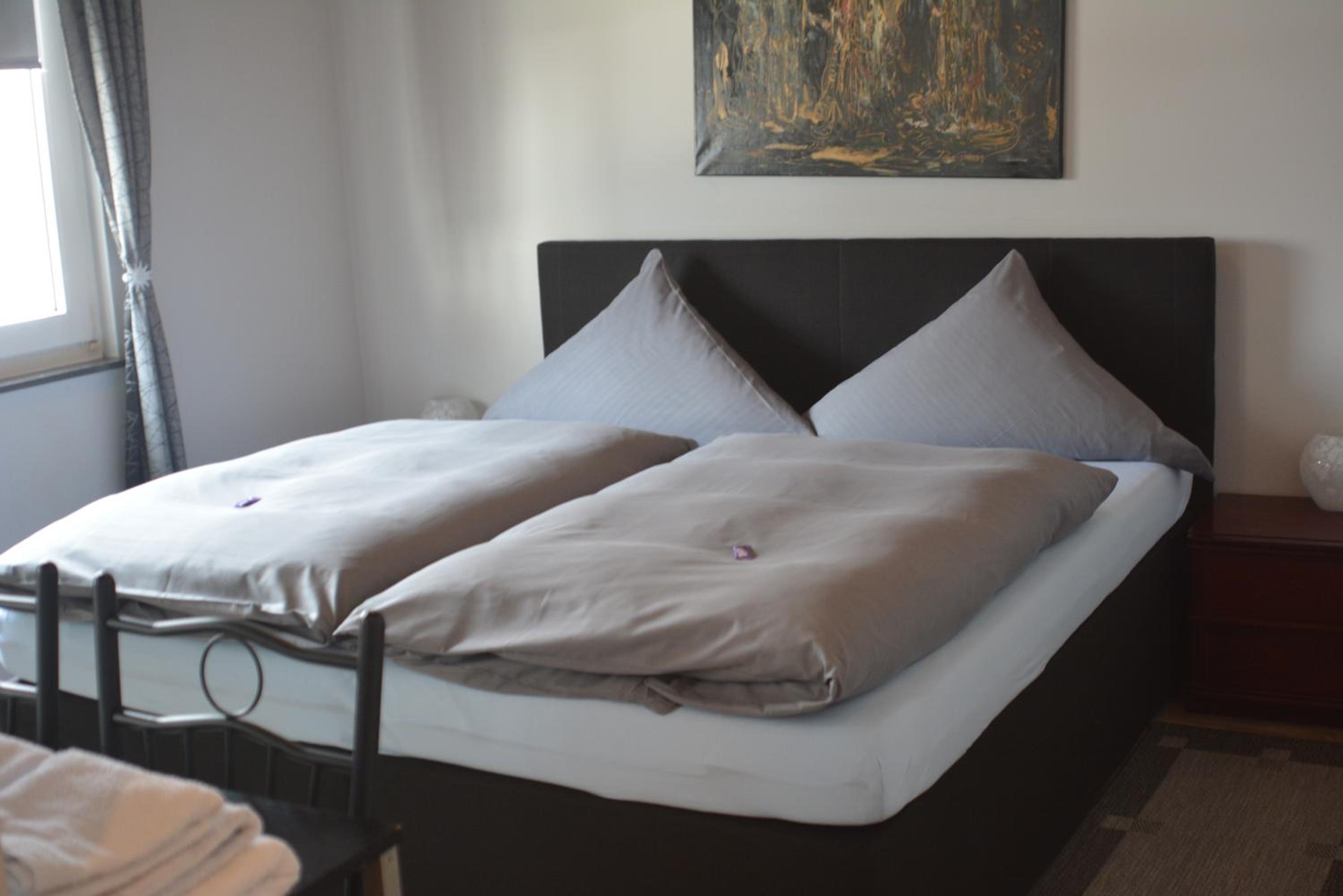Double Room - Photo 3
