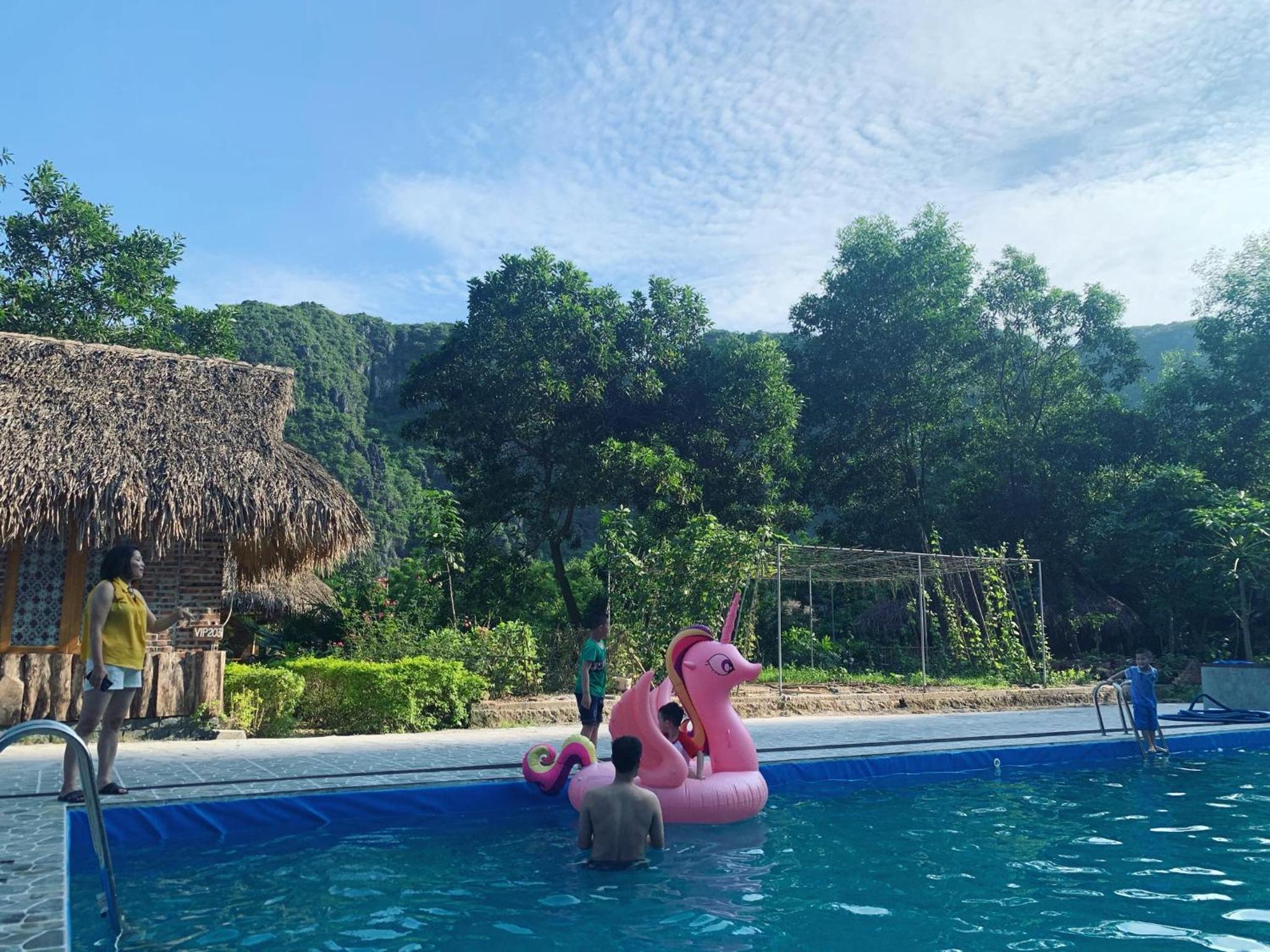 Family Bungalow photo 3