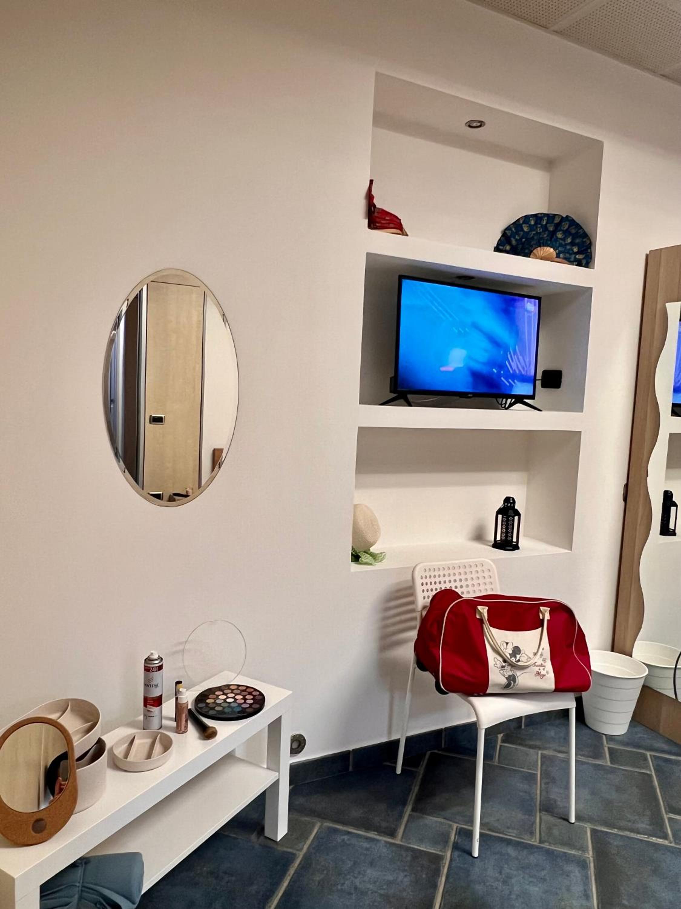 Deluxe Apartment photo 2