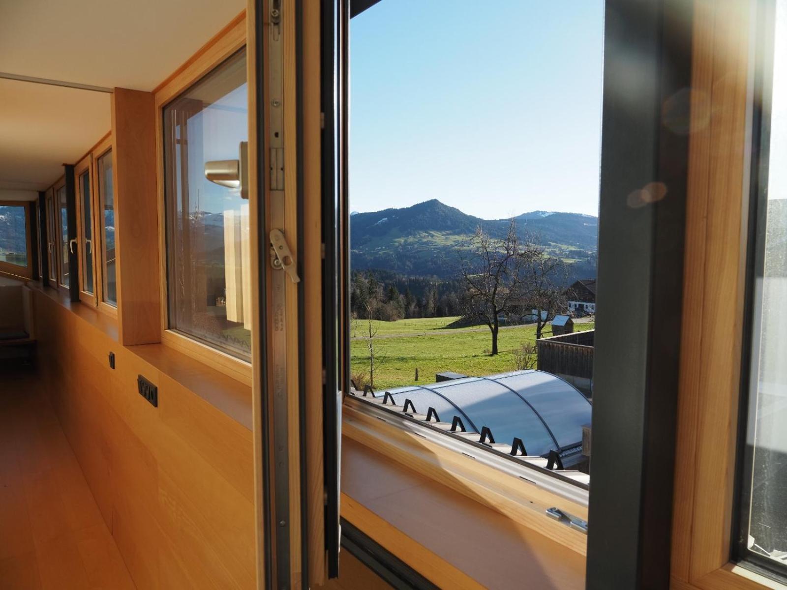 Two-Bedroom Deluxe Apartment with Balcony photo 2