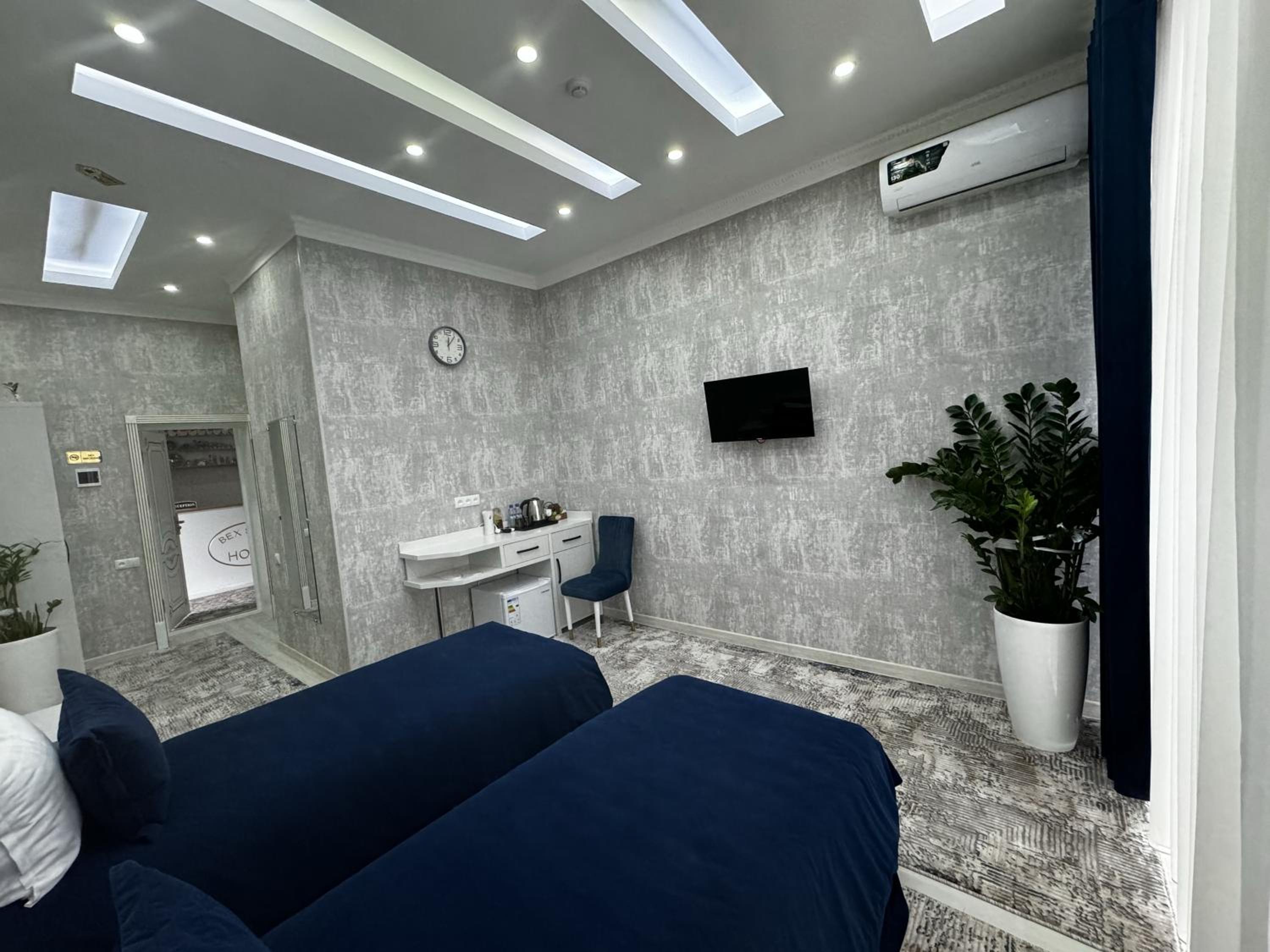 Twin Room - Photo 7