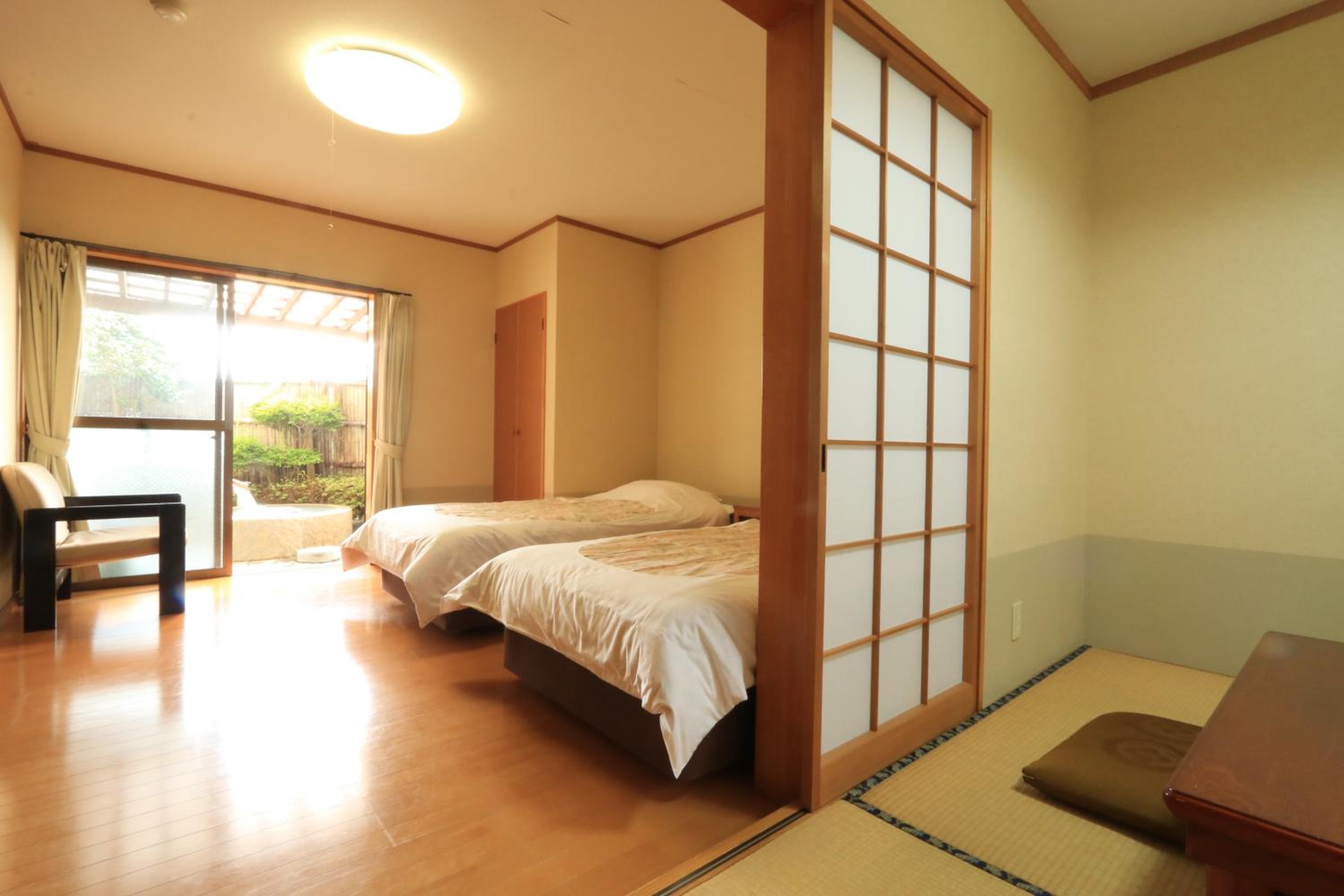 Executive Triple Room photo 3