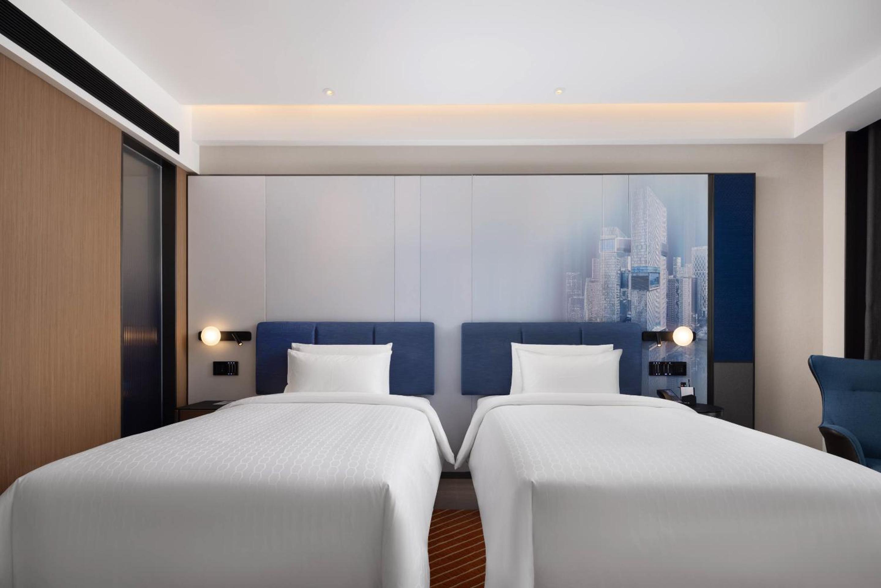 Superior Twin Room photo 3