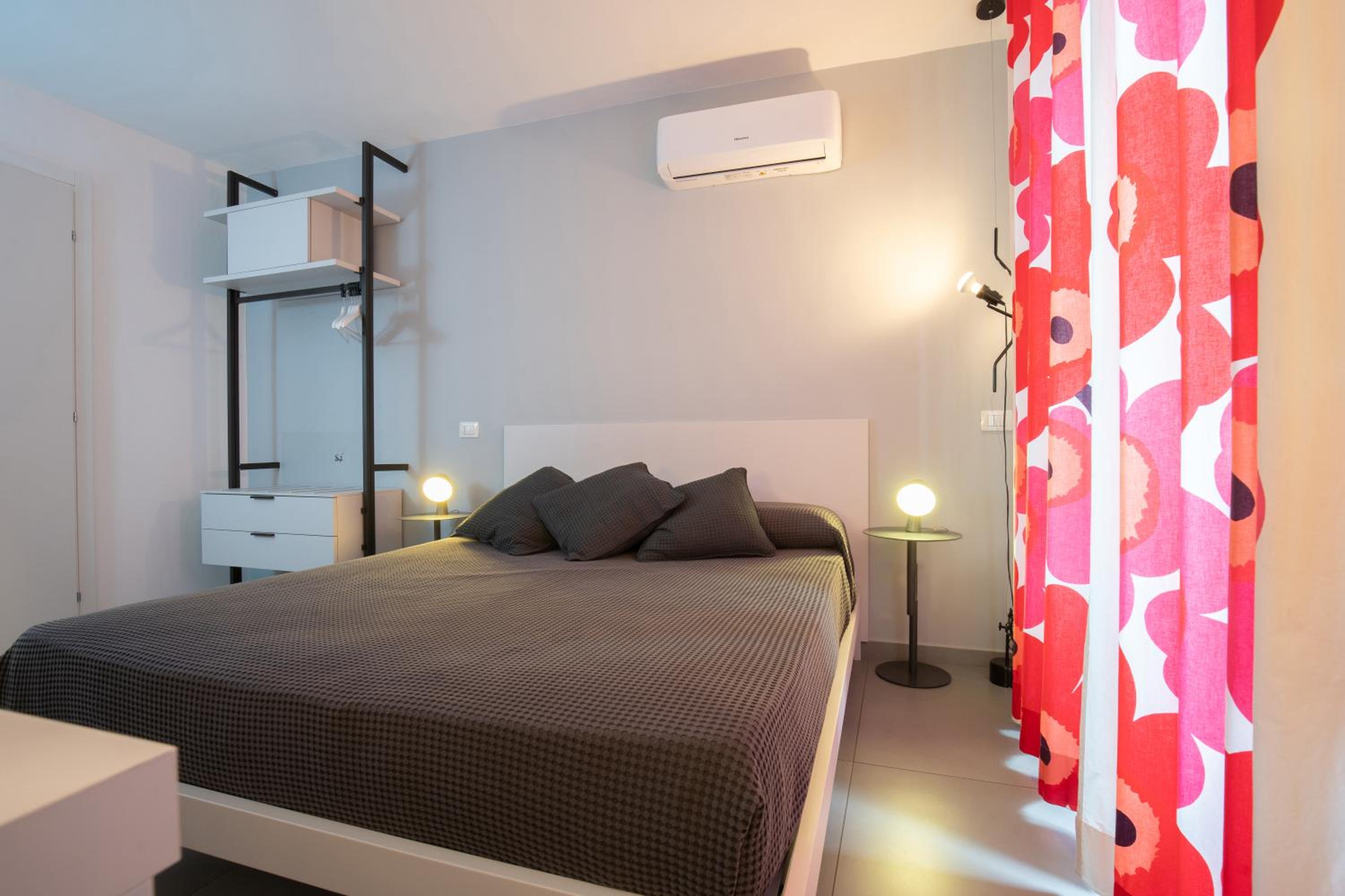 Standard Double Room - Photo 3