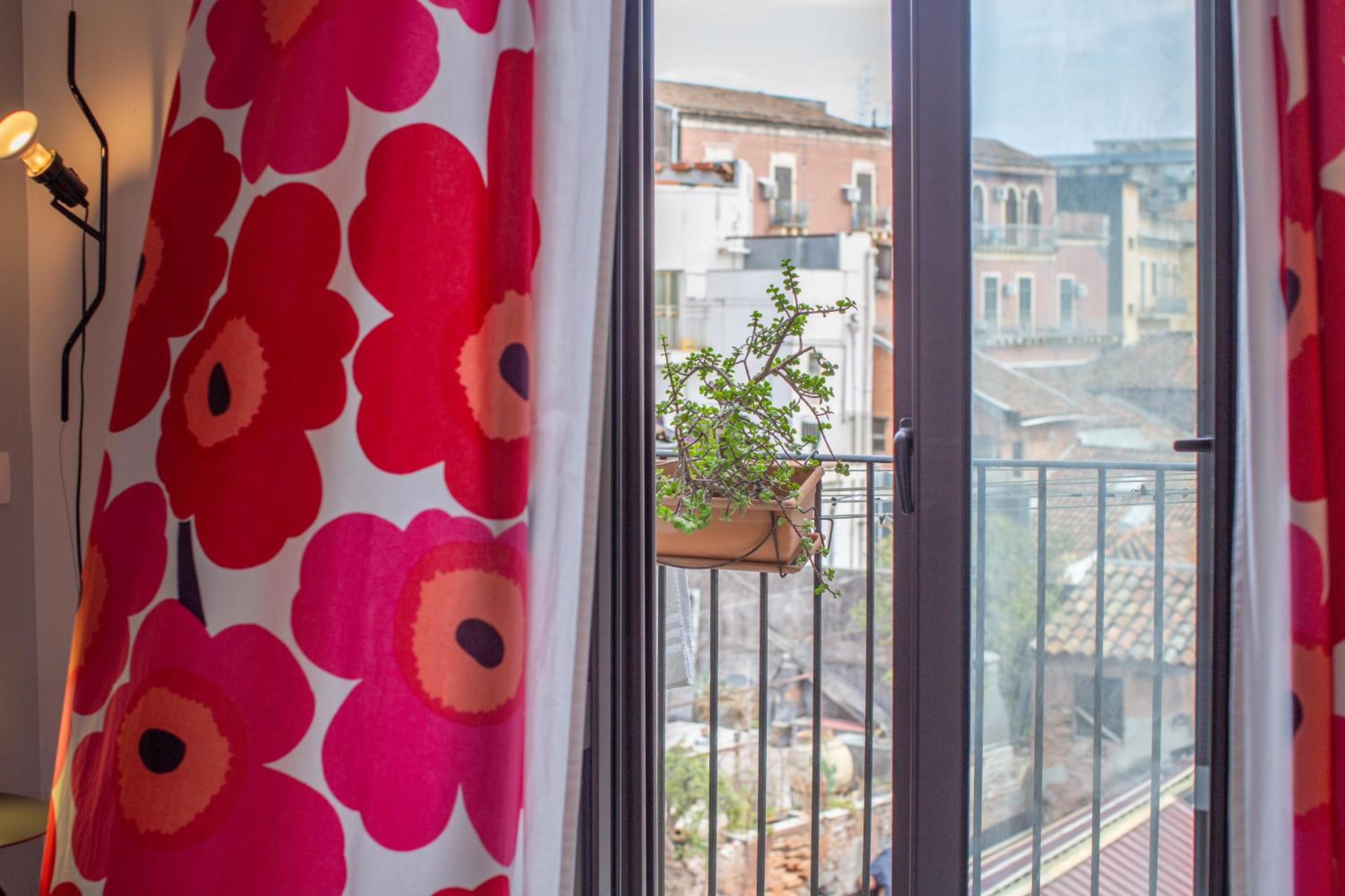 Standard Double Room - Photo 6