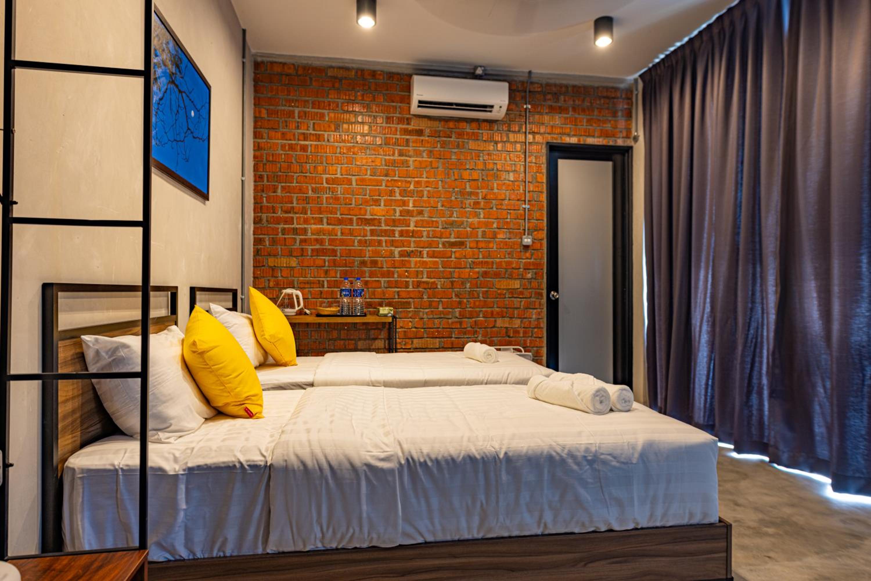 Superior Twin Room - Photo 5