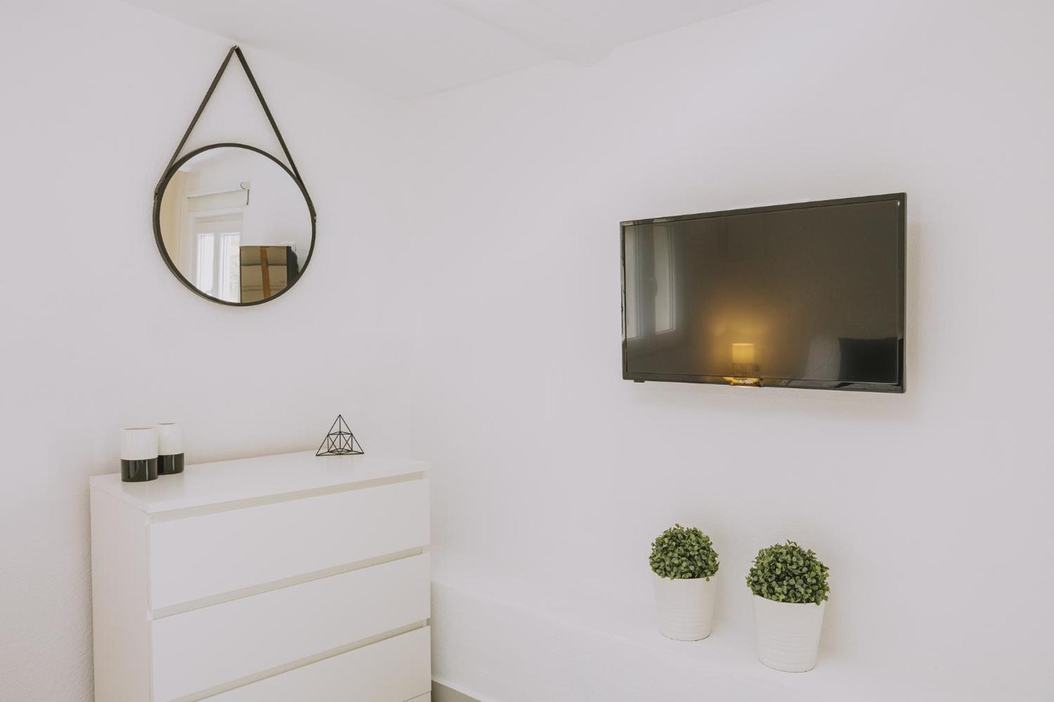 One-Bedroom House photo 3