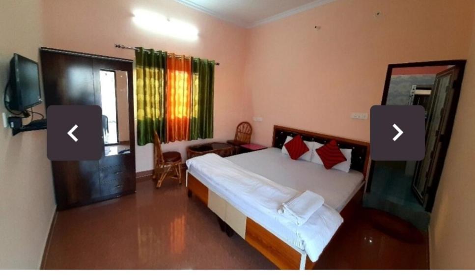 Deluxe Family Room - Photo 1
