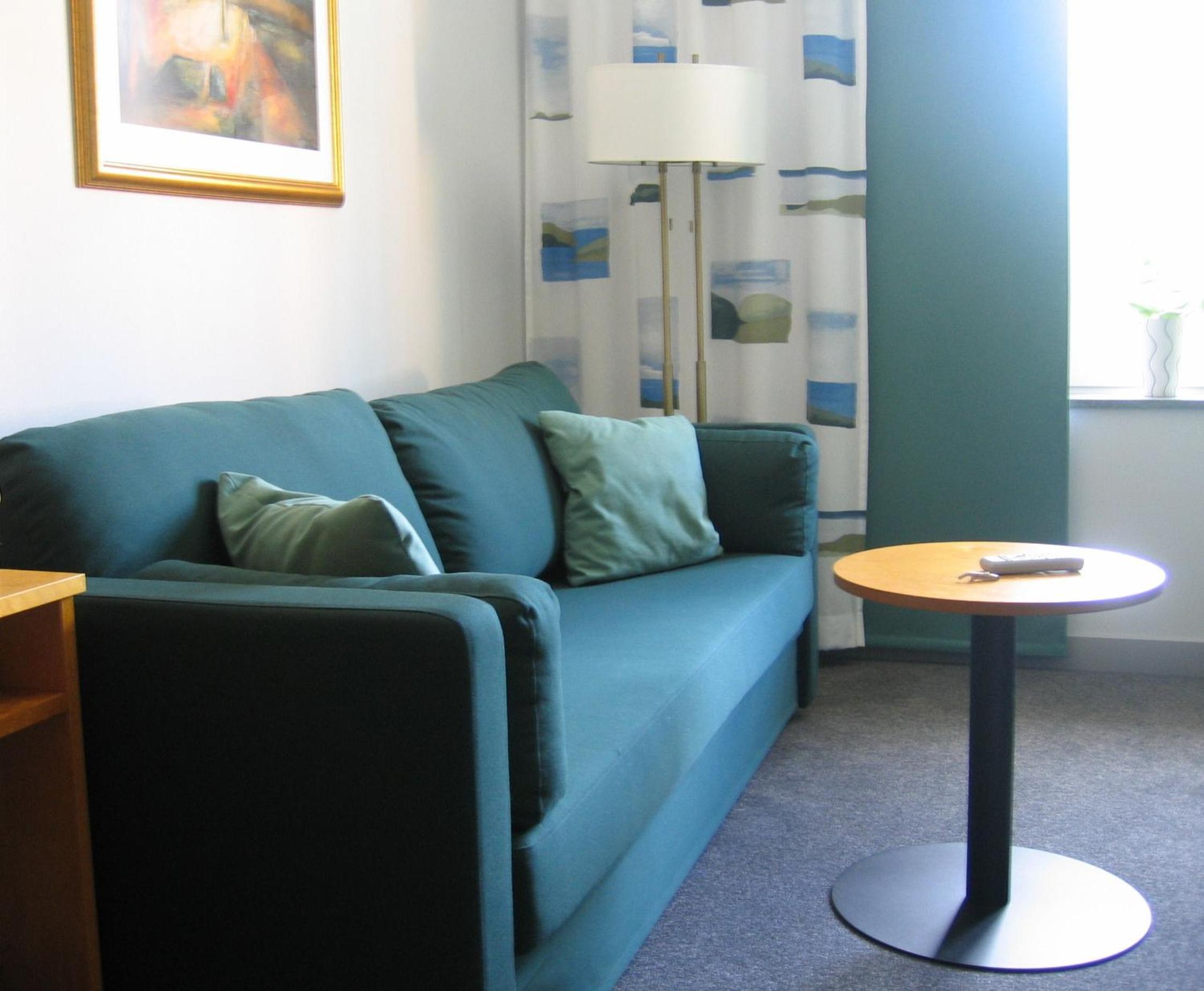 Family Room photo 1